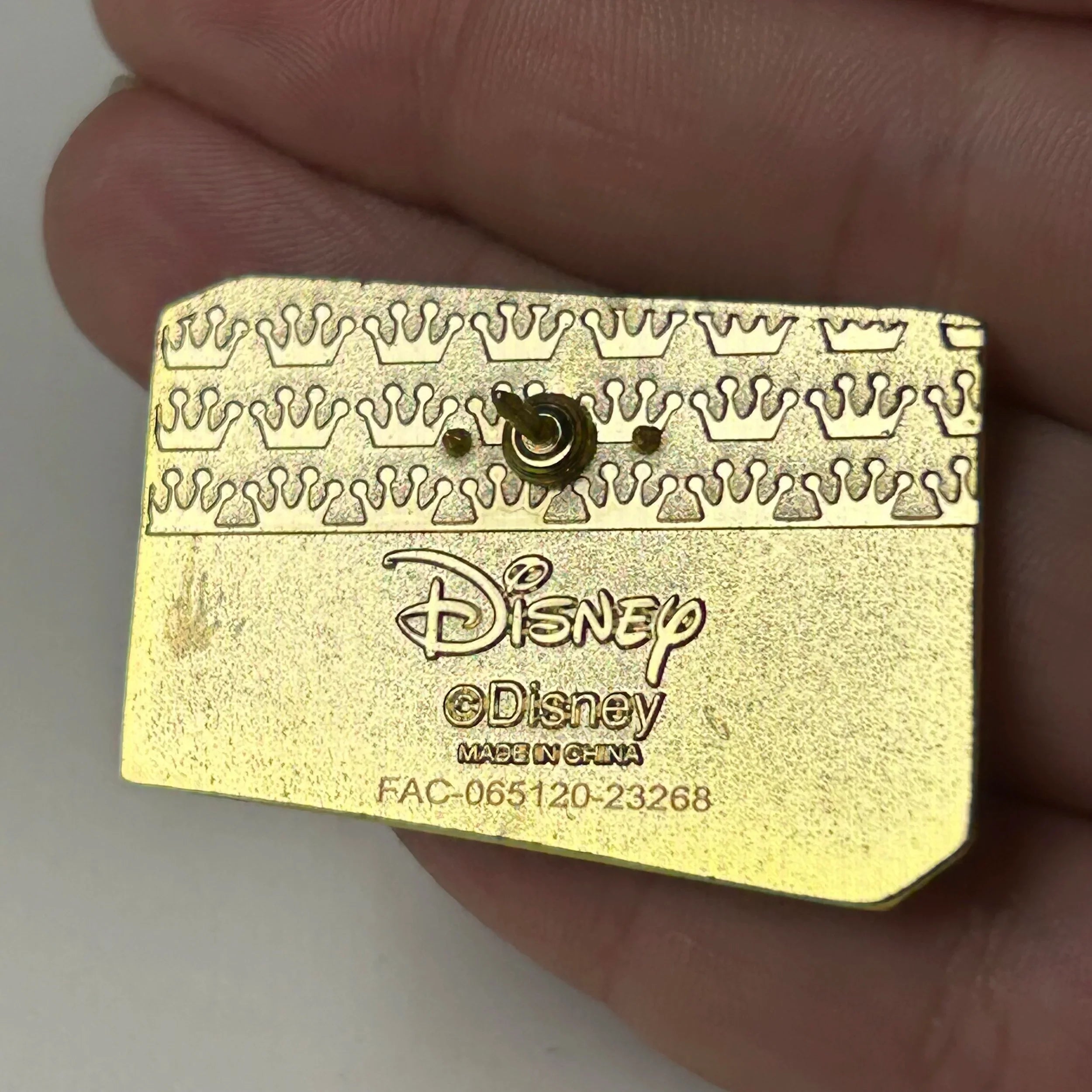 Loungefly - Jiminy Cricket - Blue Raspberry Gummies - Wishing Stars - Disney Pin