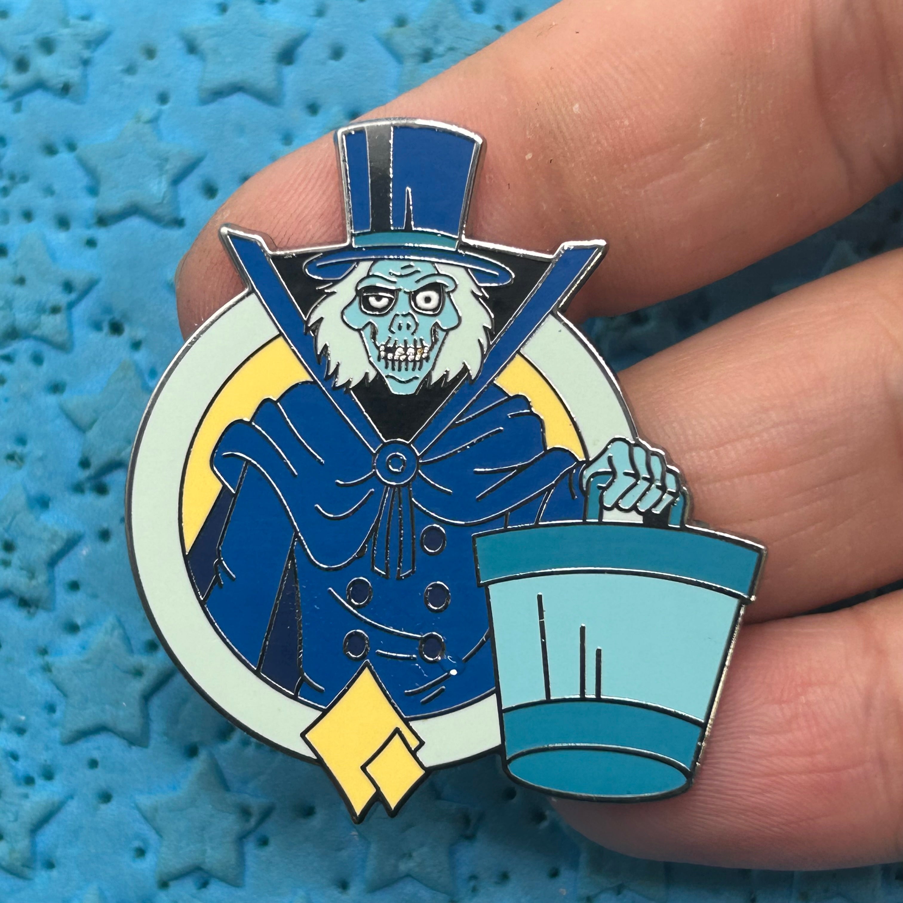 2026 - Hatbox Ghost - Haunted Mansion - Enchanted Ensemble - Disney Pin