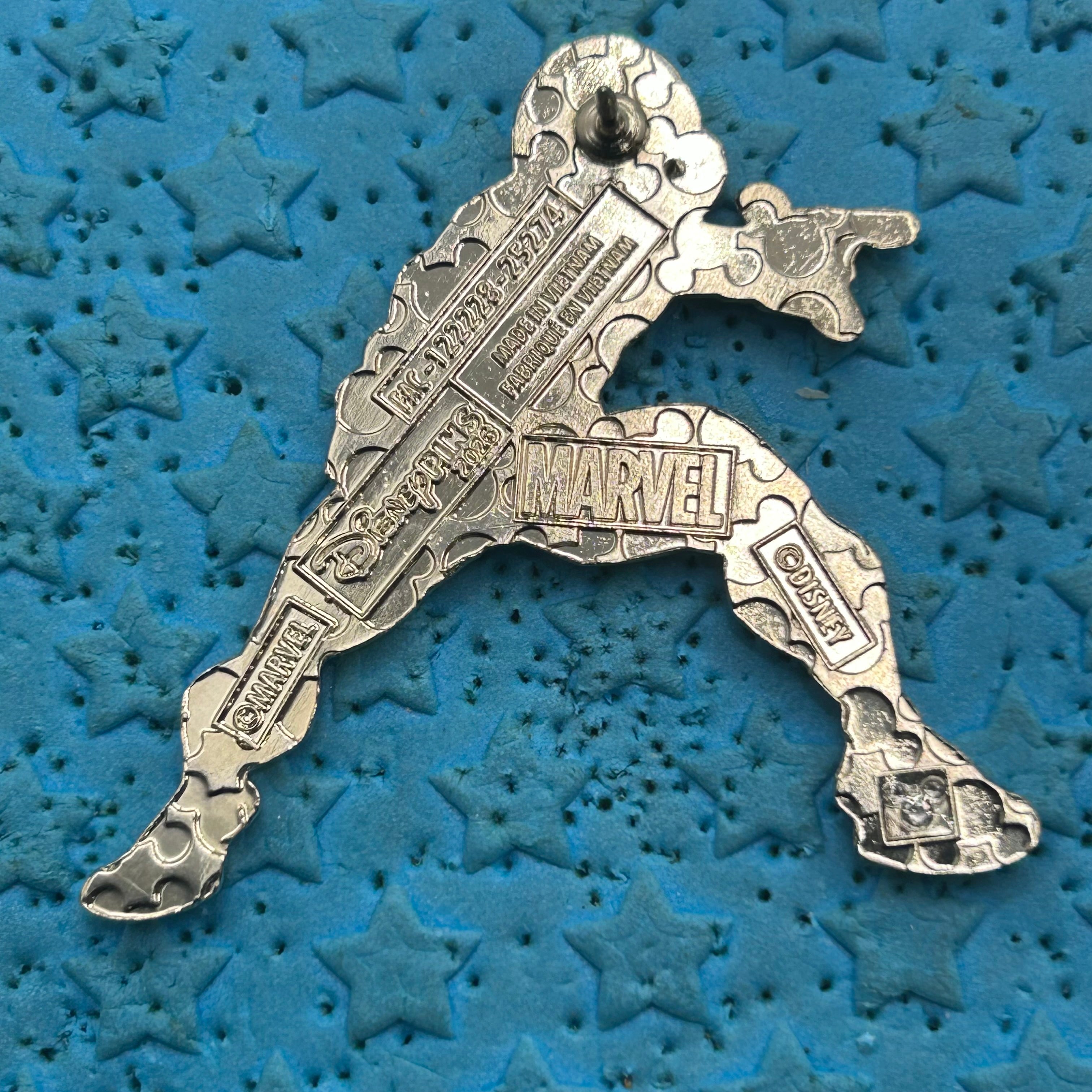 2026 - Spiderman - Marvel - Full Body - Disney Pin