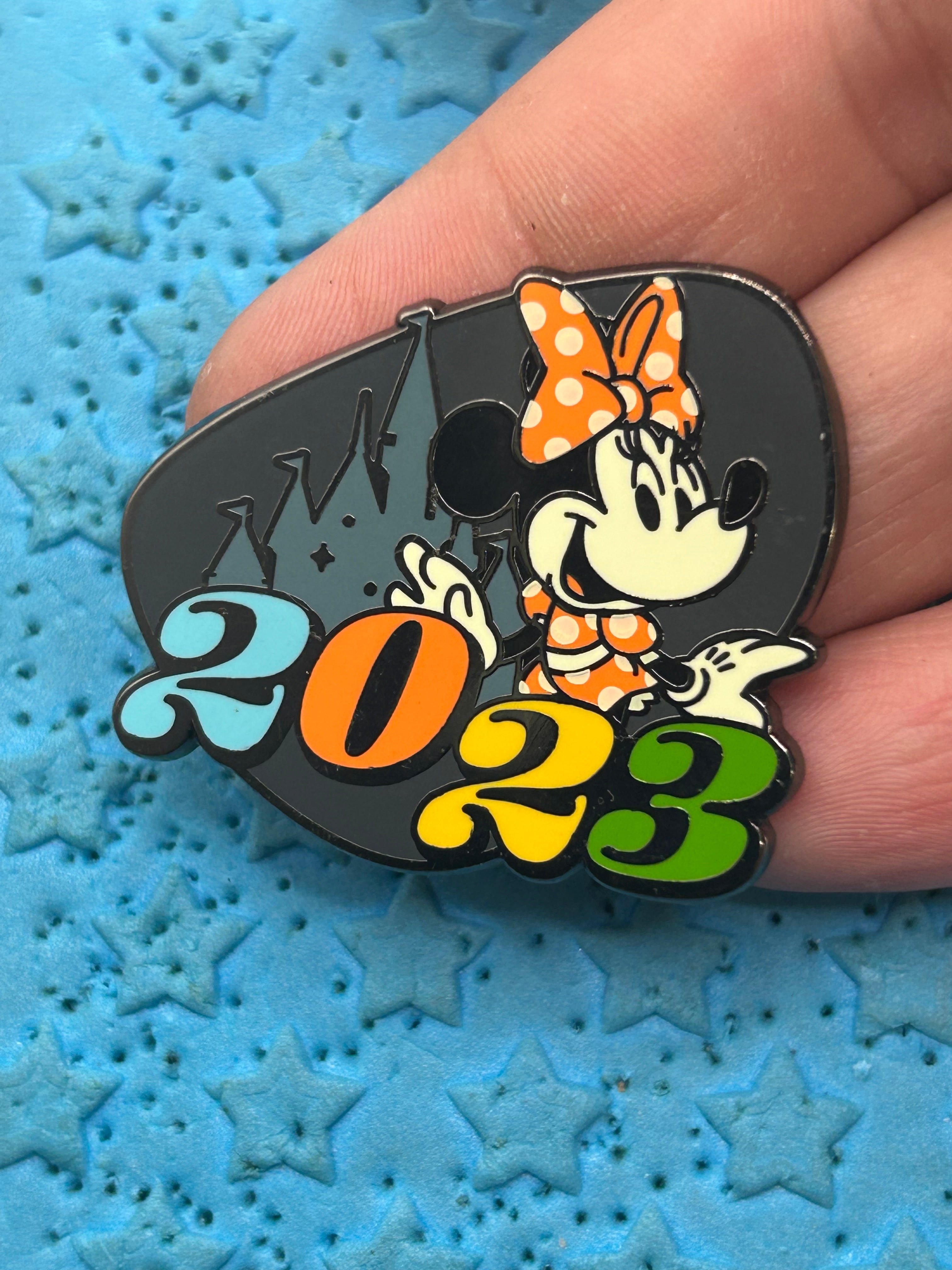 2023 - Minnie Mouse - Dated - Disney Pin