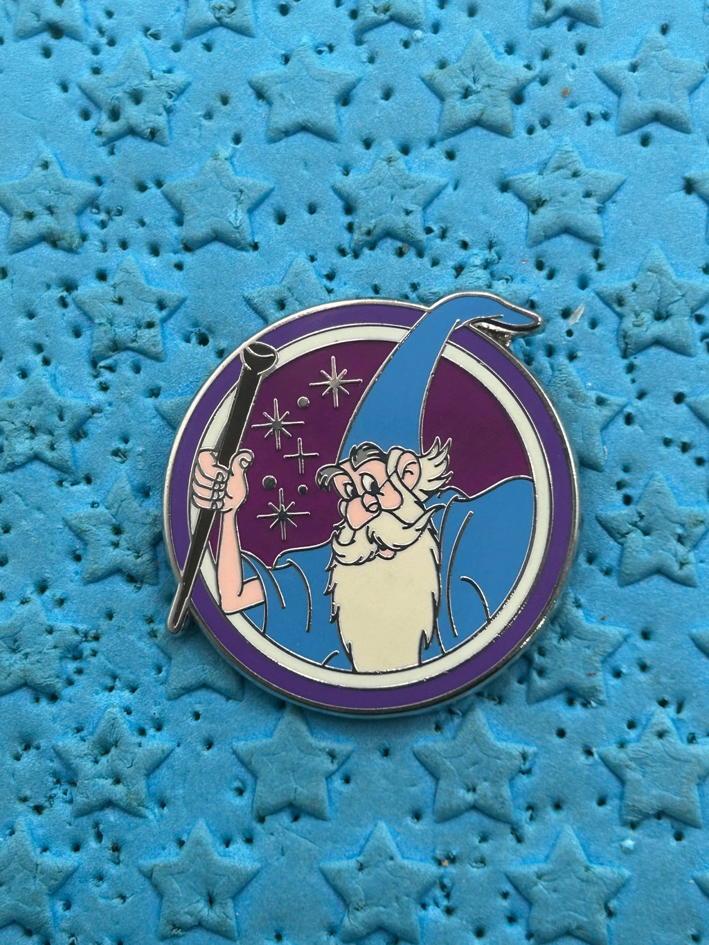 2012 - Merlin - Sword in the Stone - Disney Pin