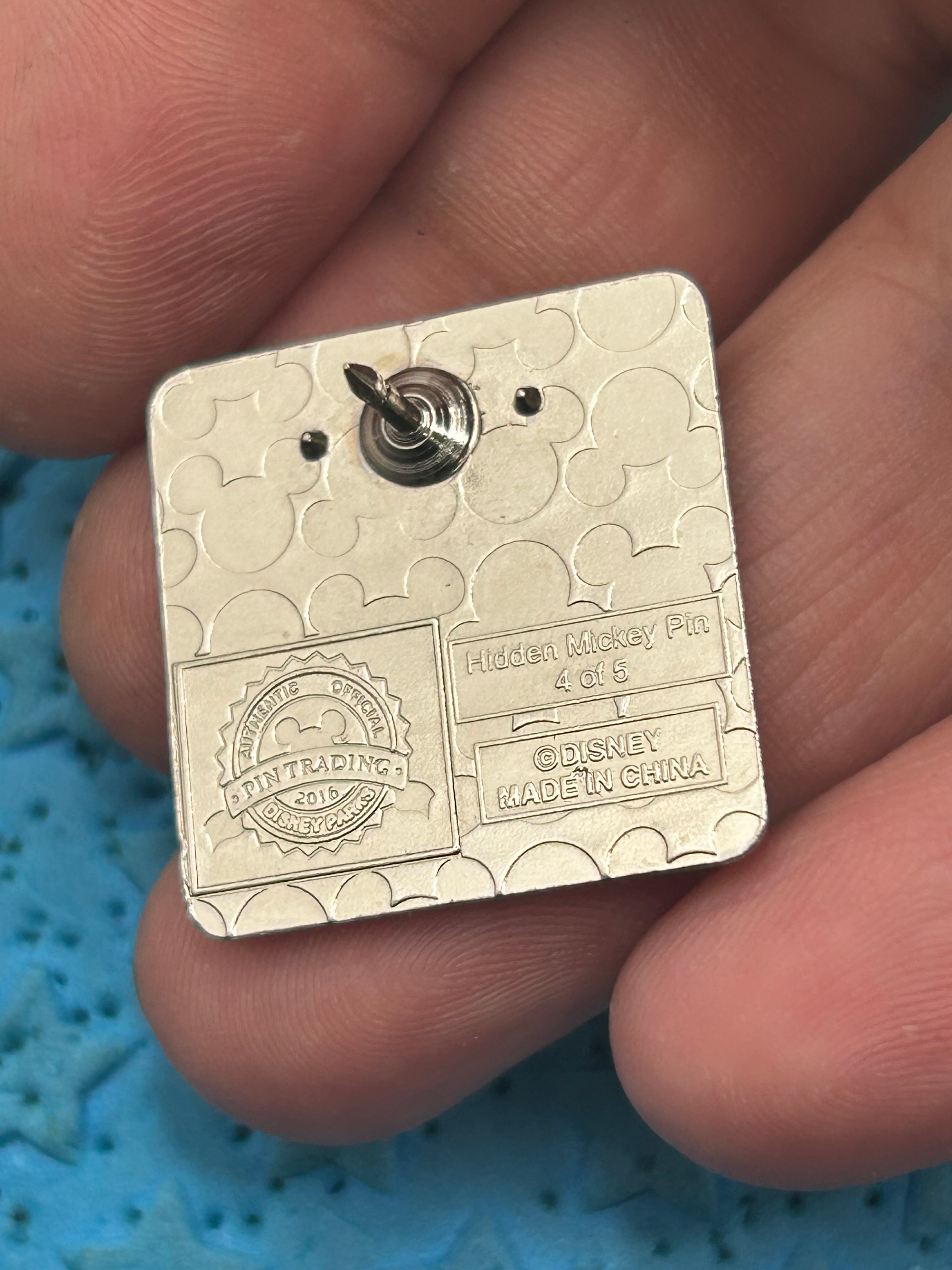 2016 - Pickaxe and Diamond - Hidden Mickey - Disney Pin