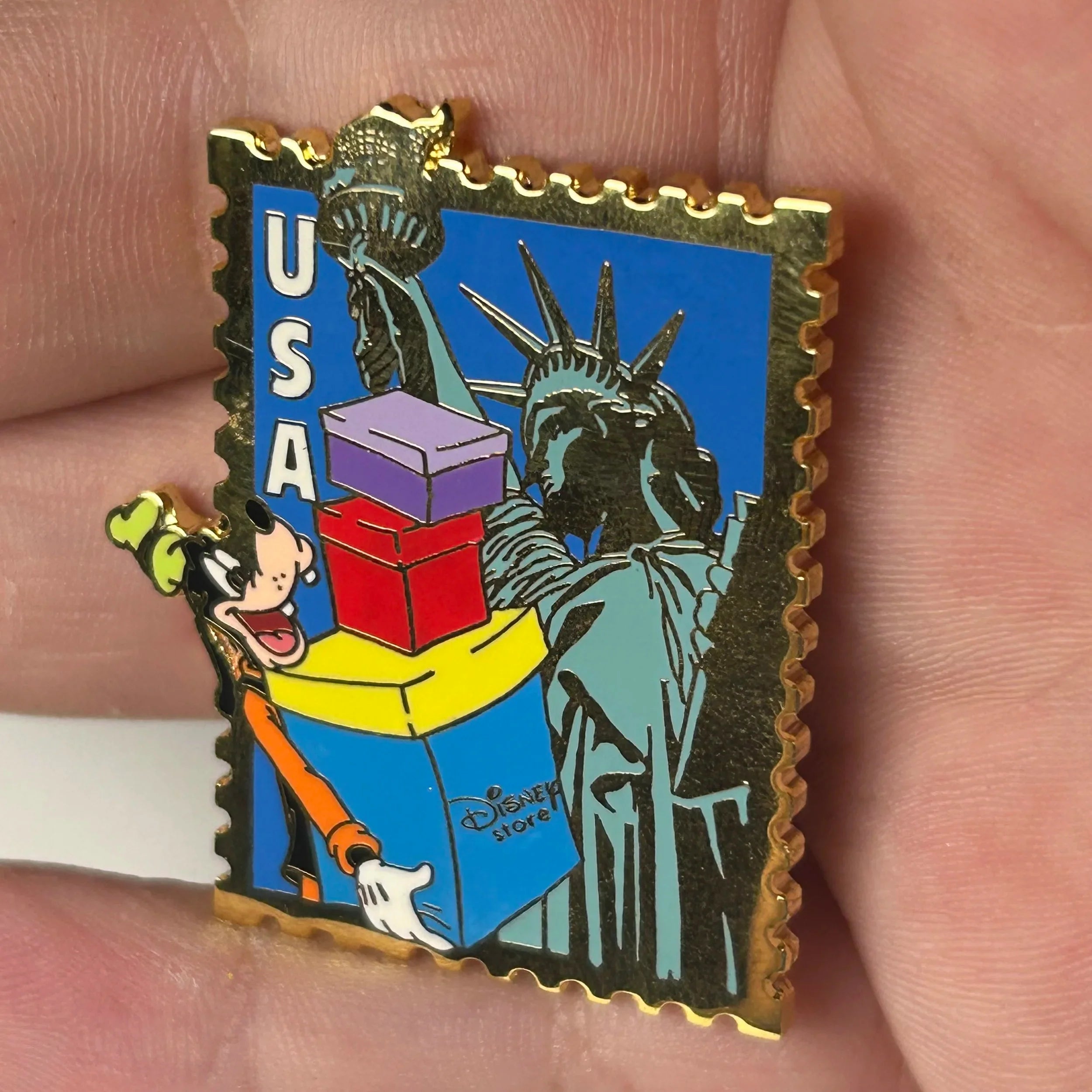 Disney Store - Goofy Shopping - Postage Stamp Series - USA - Disney Pin