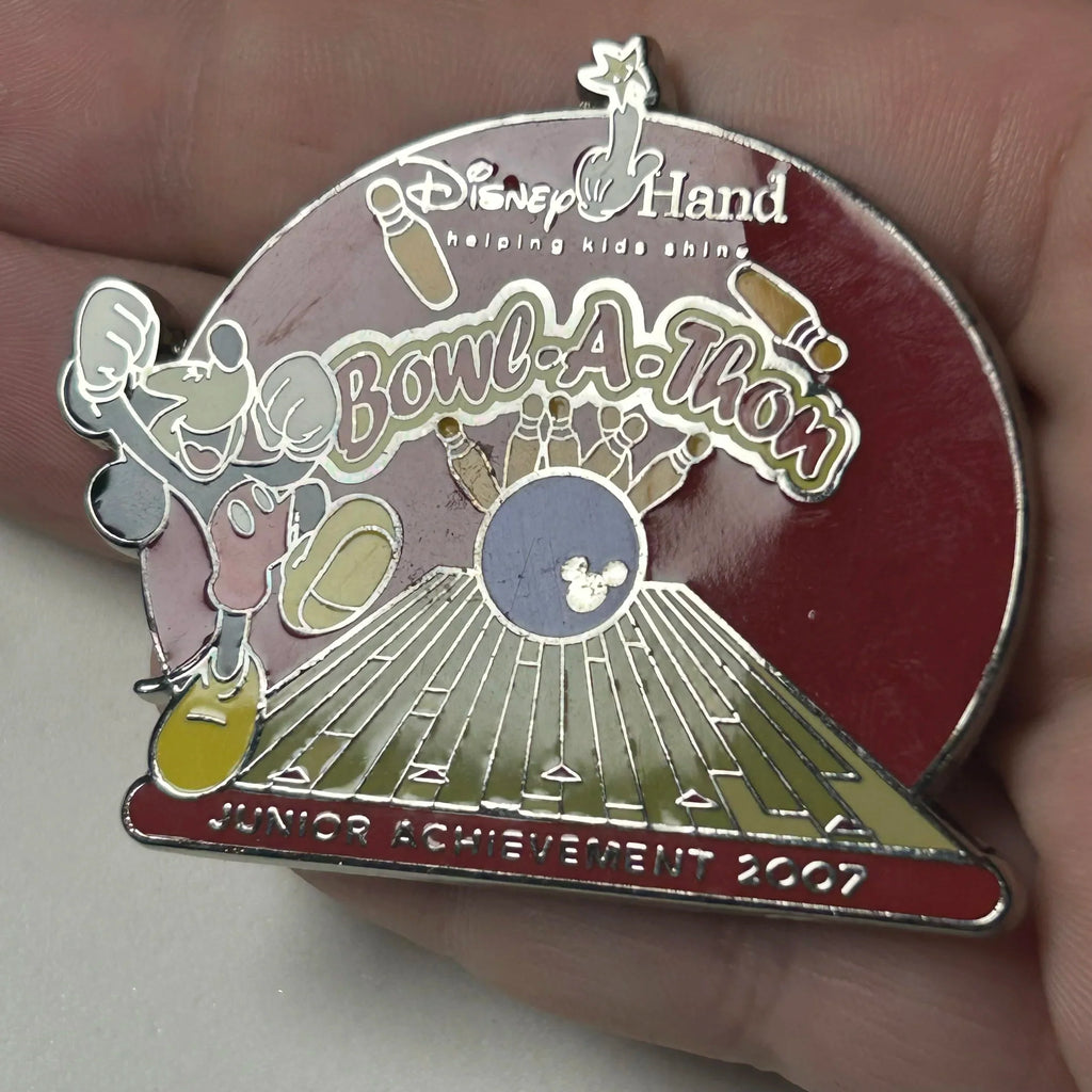 2007 - Mickey Mouse - Bowl A Thon - Cast Exclusive - LE 5,000 - Disney Pin