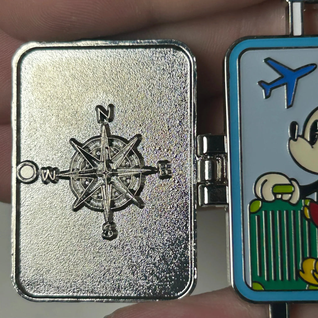 2024 - Mickey Mouse - Suitcase - Hinge - Disney Pin