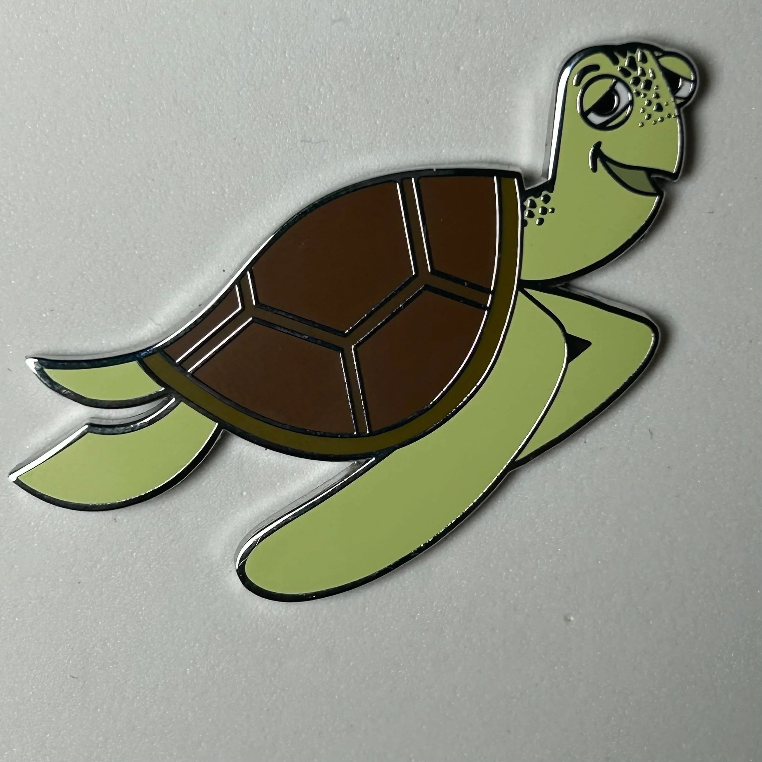 Loungefly - Crush - Finding Nemo - Disney Pin
