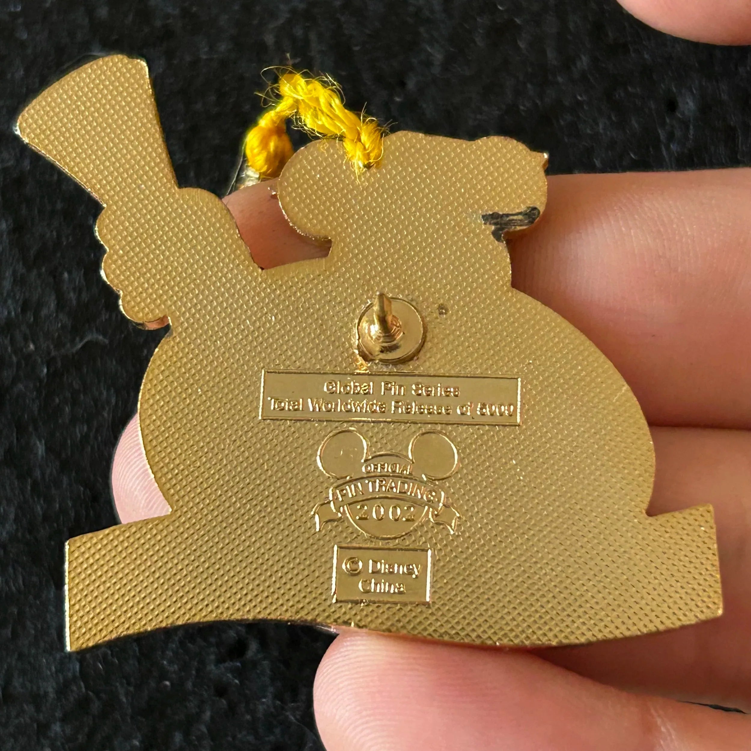 2002 - Minnie Mouse - Graduation - LE 5,000 - Disney Pin