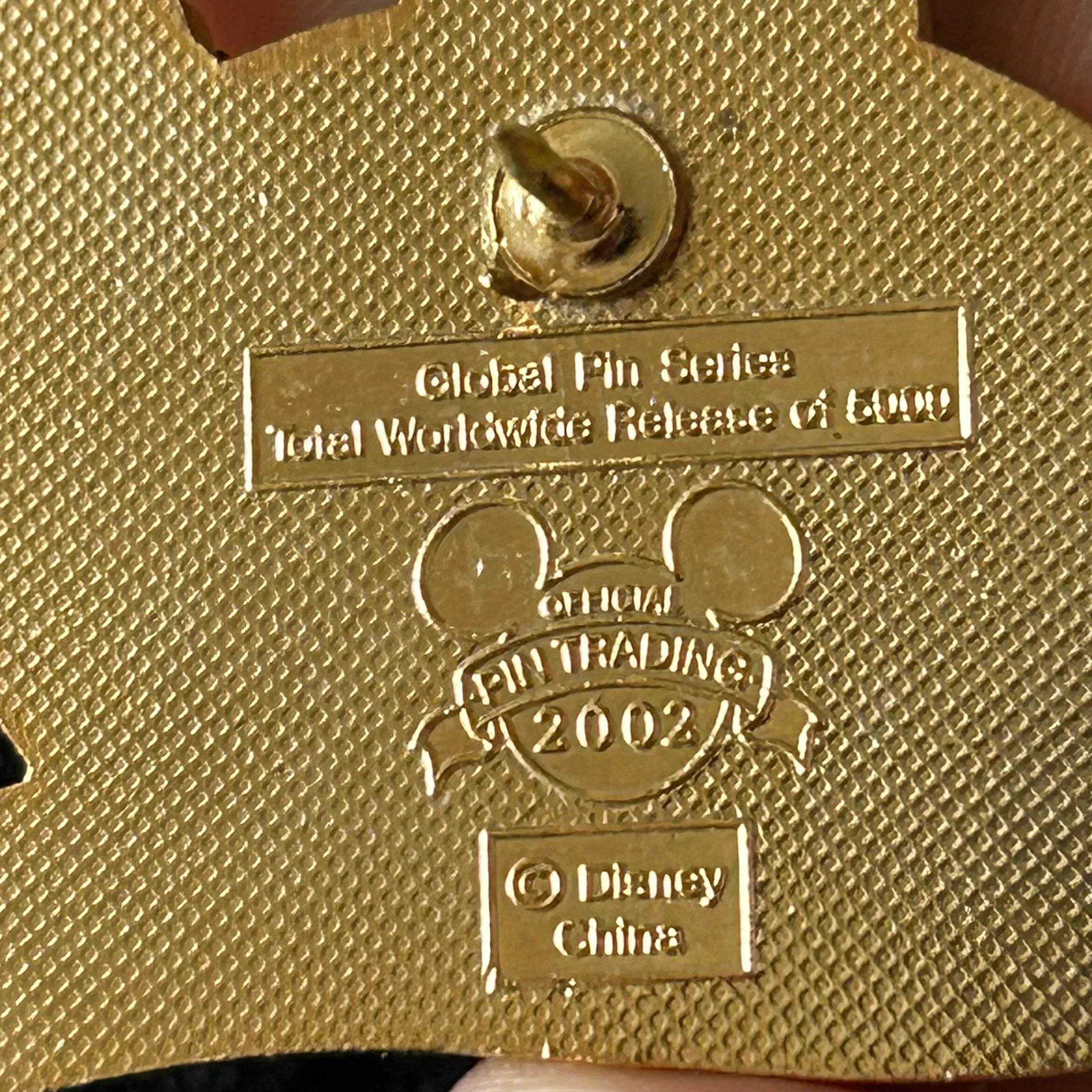 2002 - Minnie Mouse - Graduation - LE 5,000 - Disney Pin