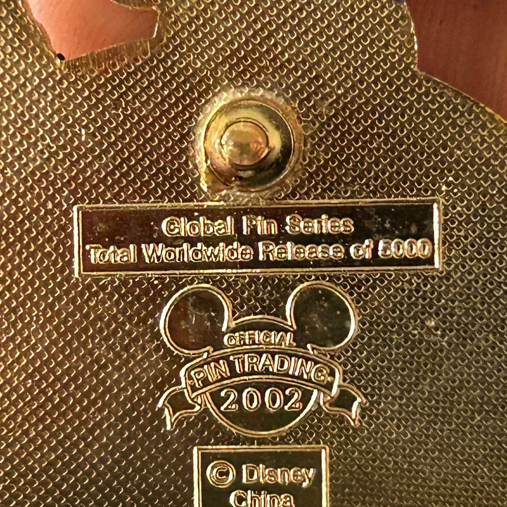 2002 - Minnie Mouse - Graduation - LE 5,000 - Disney Pin