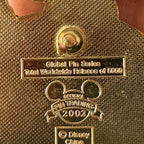 2002 - Minnie Mouse - Graduation - LE 5,000 - Disney Pin