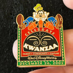 2002 - Goofy - Celebrate Kwanza - LE 1,500 - Disney Pin