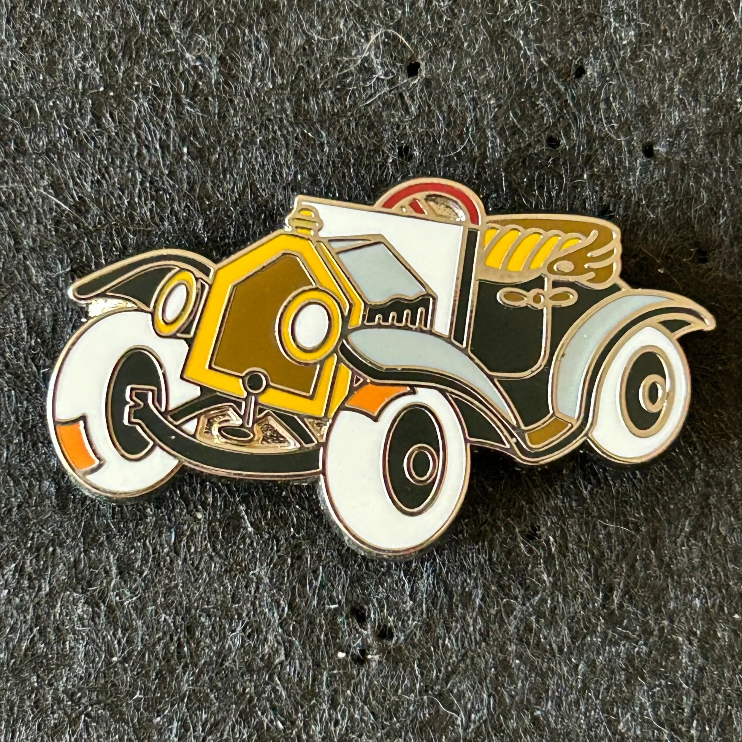 2022 - Aristocats - Car - Mystery Series - Disney Pin