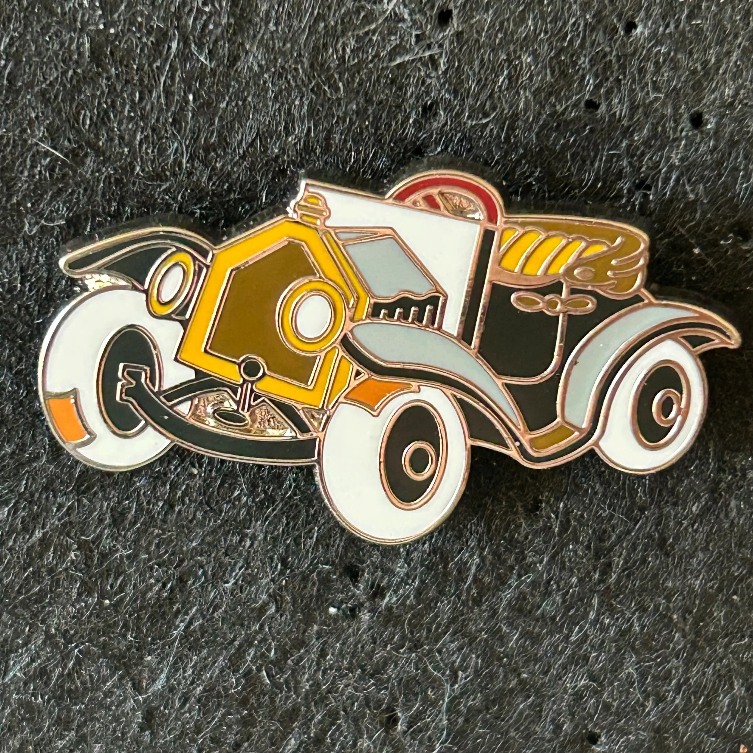 2022 - Aristocats - Car - Mystery Series - Disney Pin