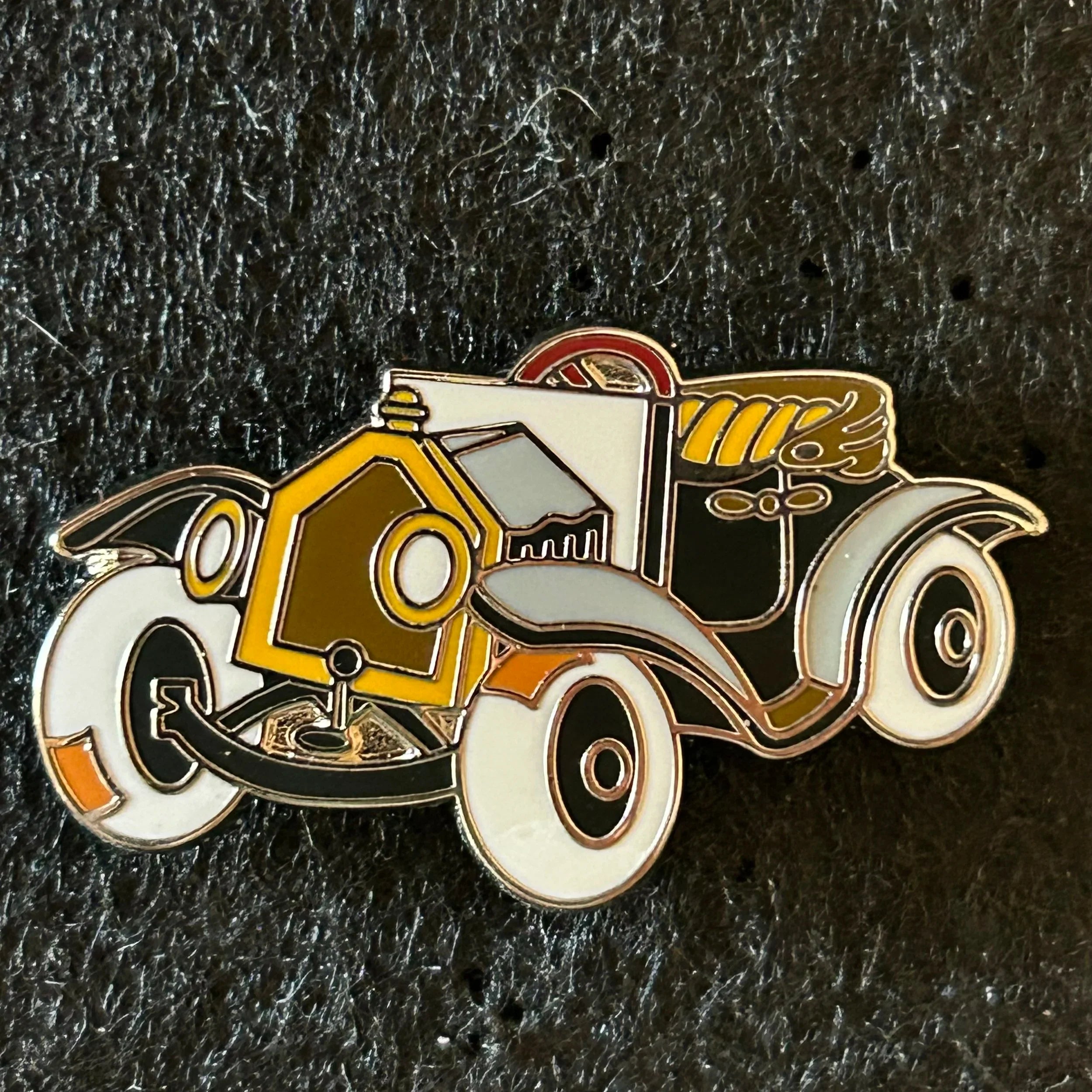 2022 - Aristocats - Car - Mystery Series - Disney Pin