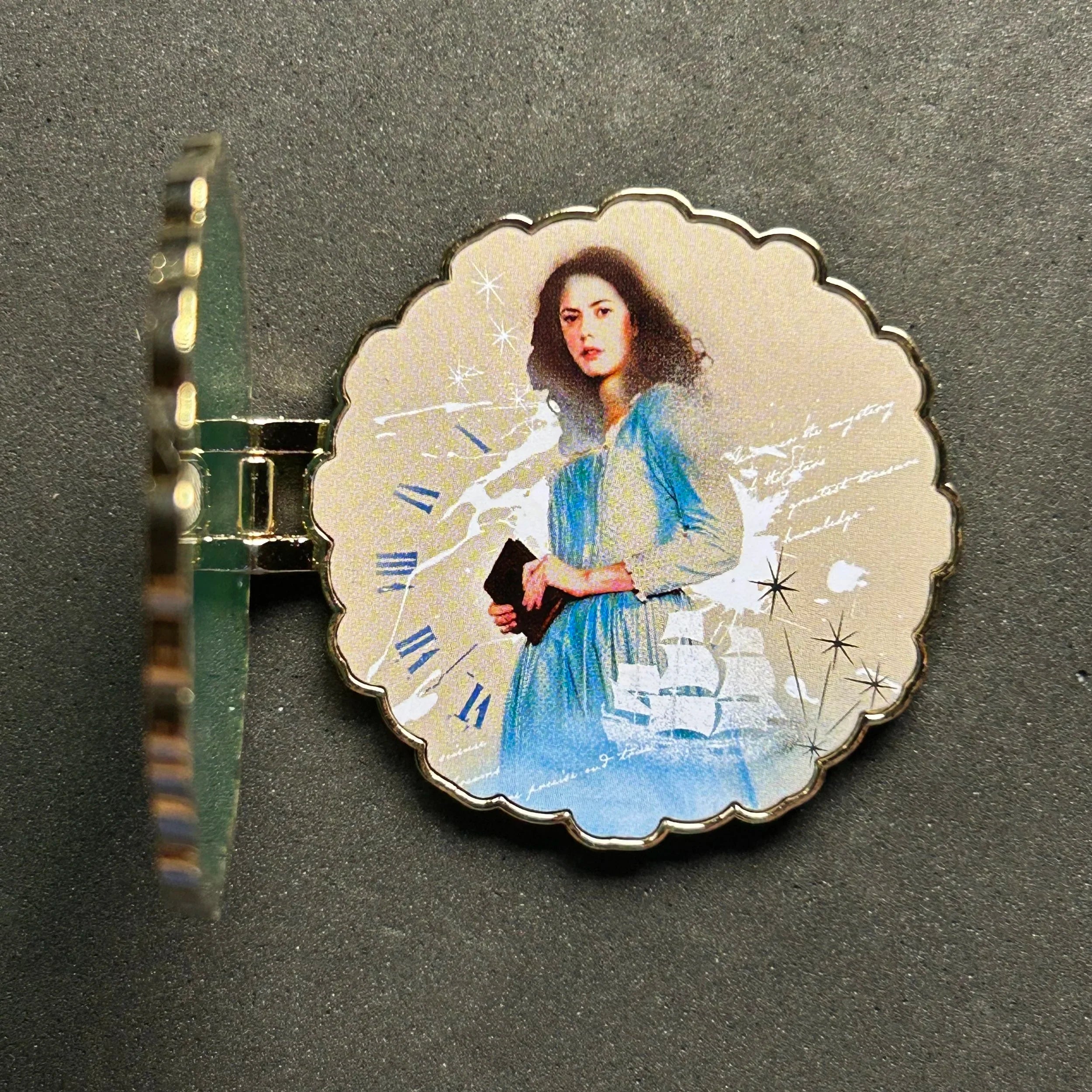 2017 - Carina - Master Star Reader - Pirates Of The Caribbean - Hinge - Disney Pin  ** This Pins UV/ Screen Printing Is Beginning To Chip