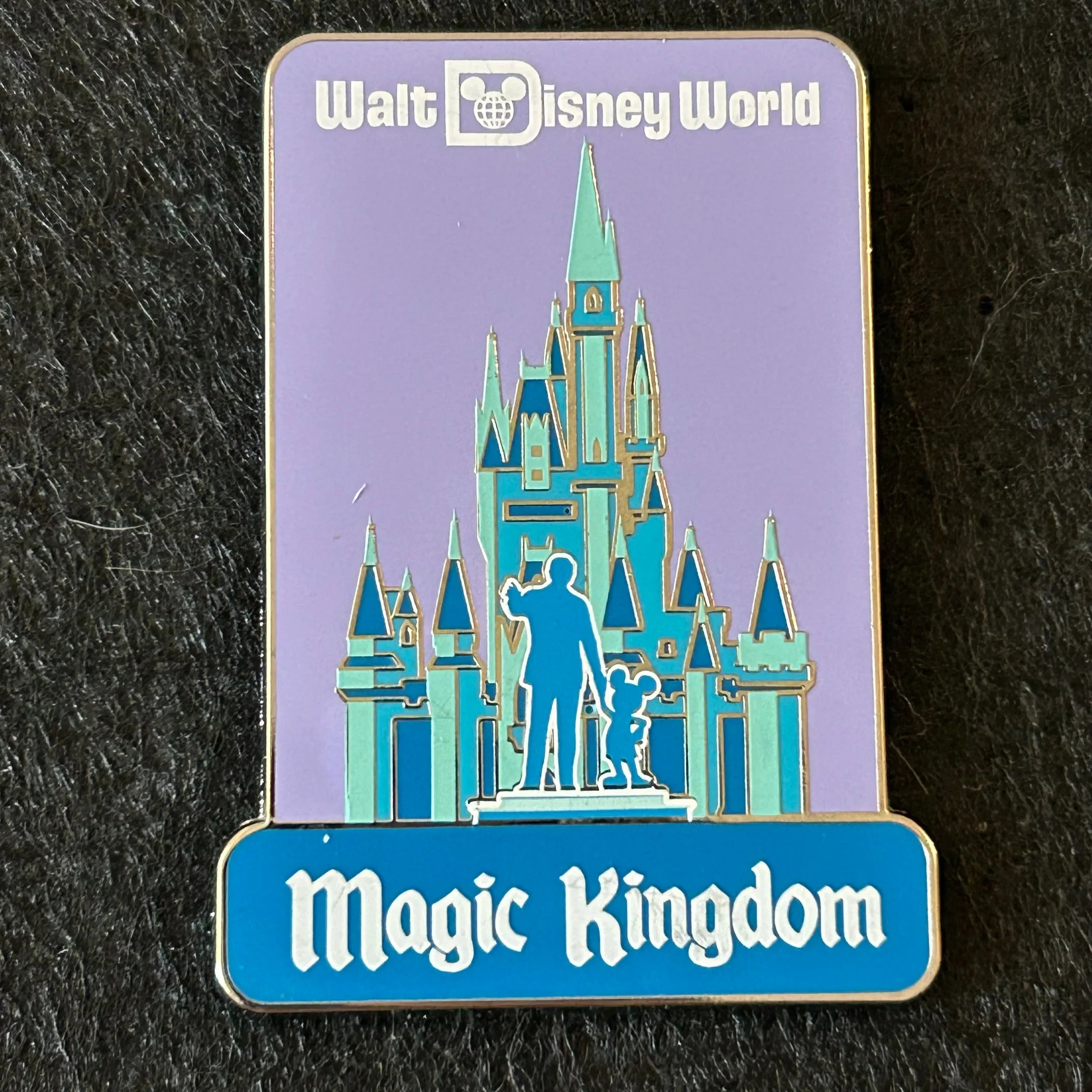 2025 - Magic Kingdom - Parks Series - Disney Pin