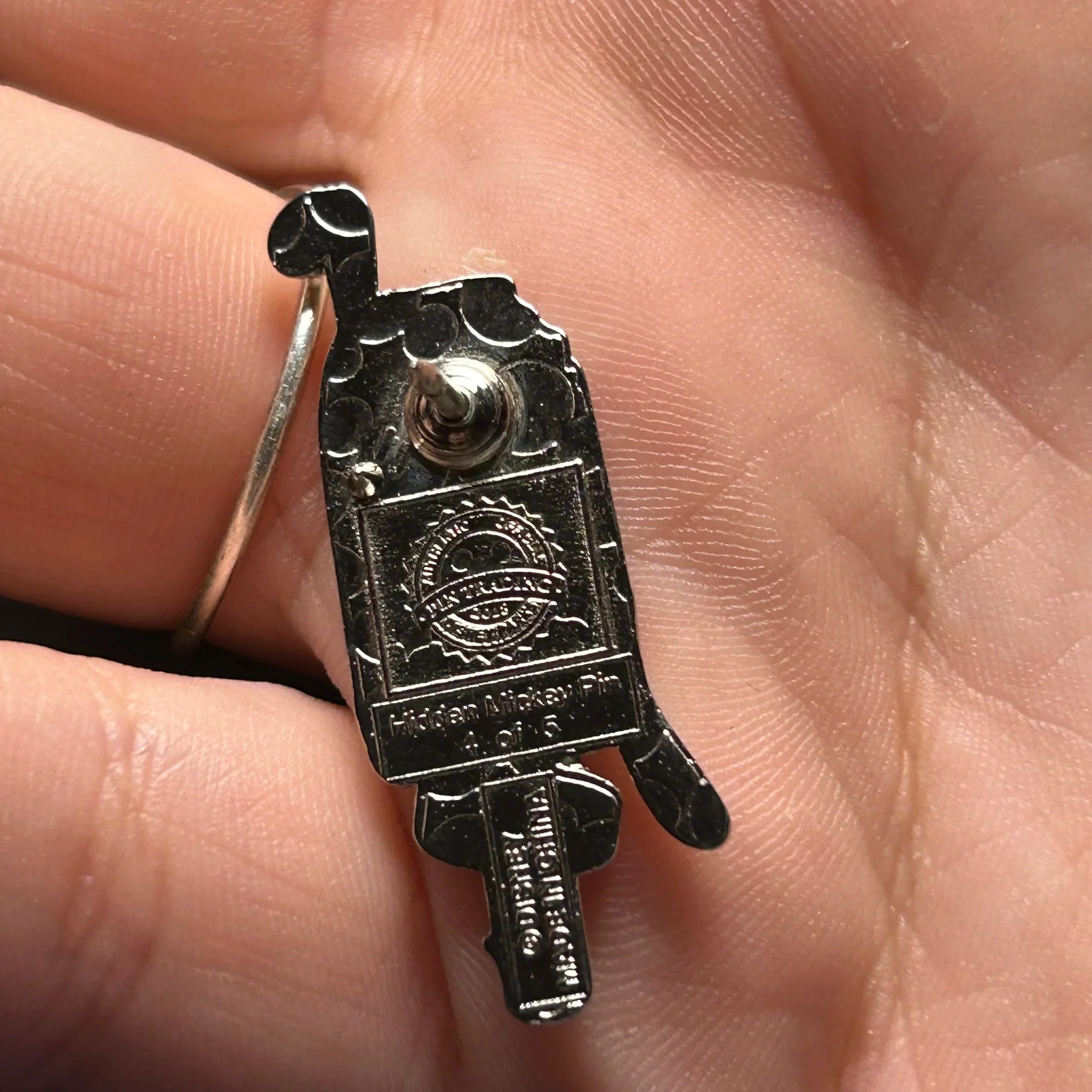 2018 - Pluto - Ice Cream Bar - Tiny - Hidden Mickey - Disney Pin