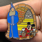 2025 - Sorcerer Mickey - Teachers Day - LR - Disney Pin