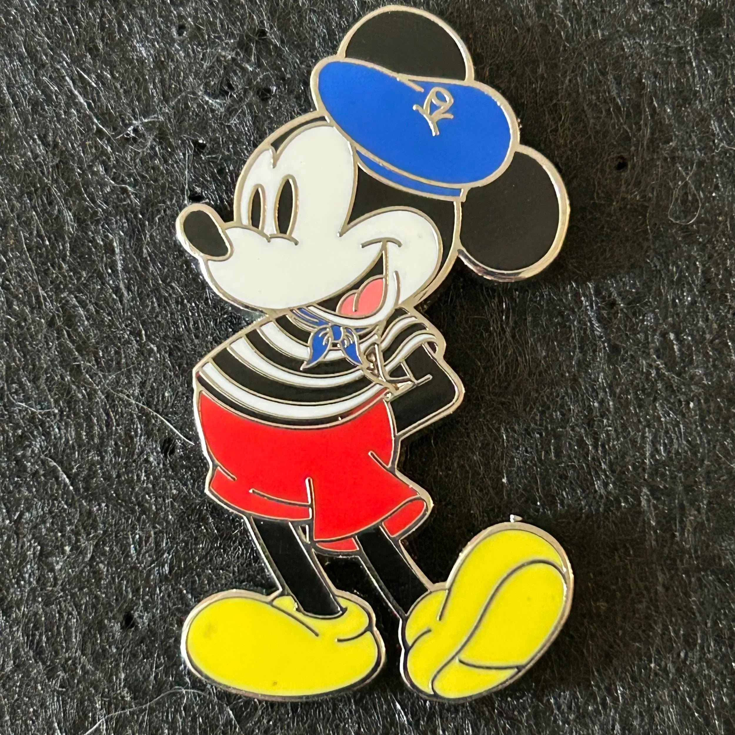 2025 - Mickey Mouse - Countries - Mystery Series - France - Disney Pin