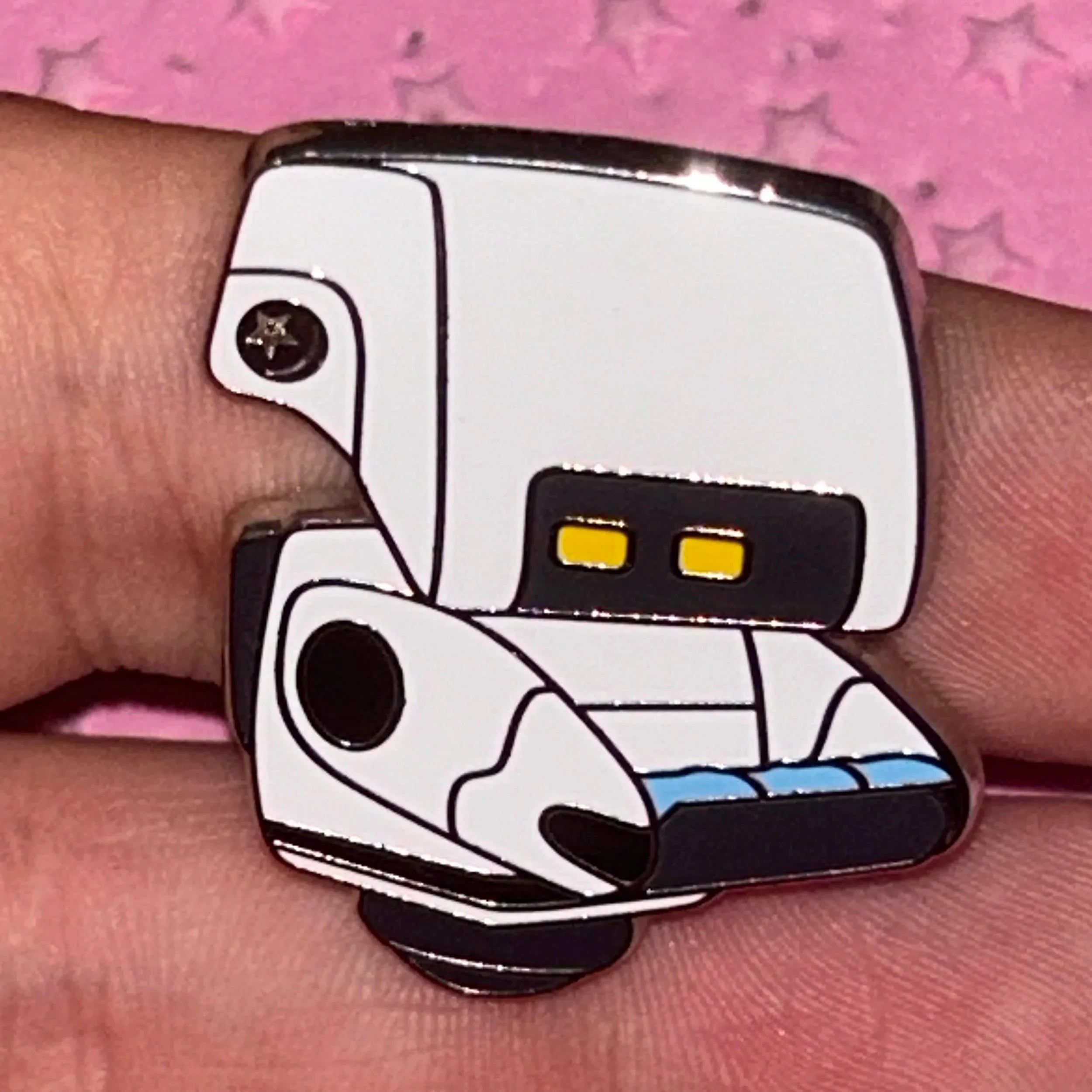 2024 - Mo - Wall-E - Hidden Disney Pin
