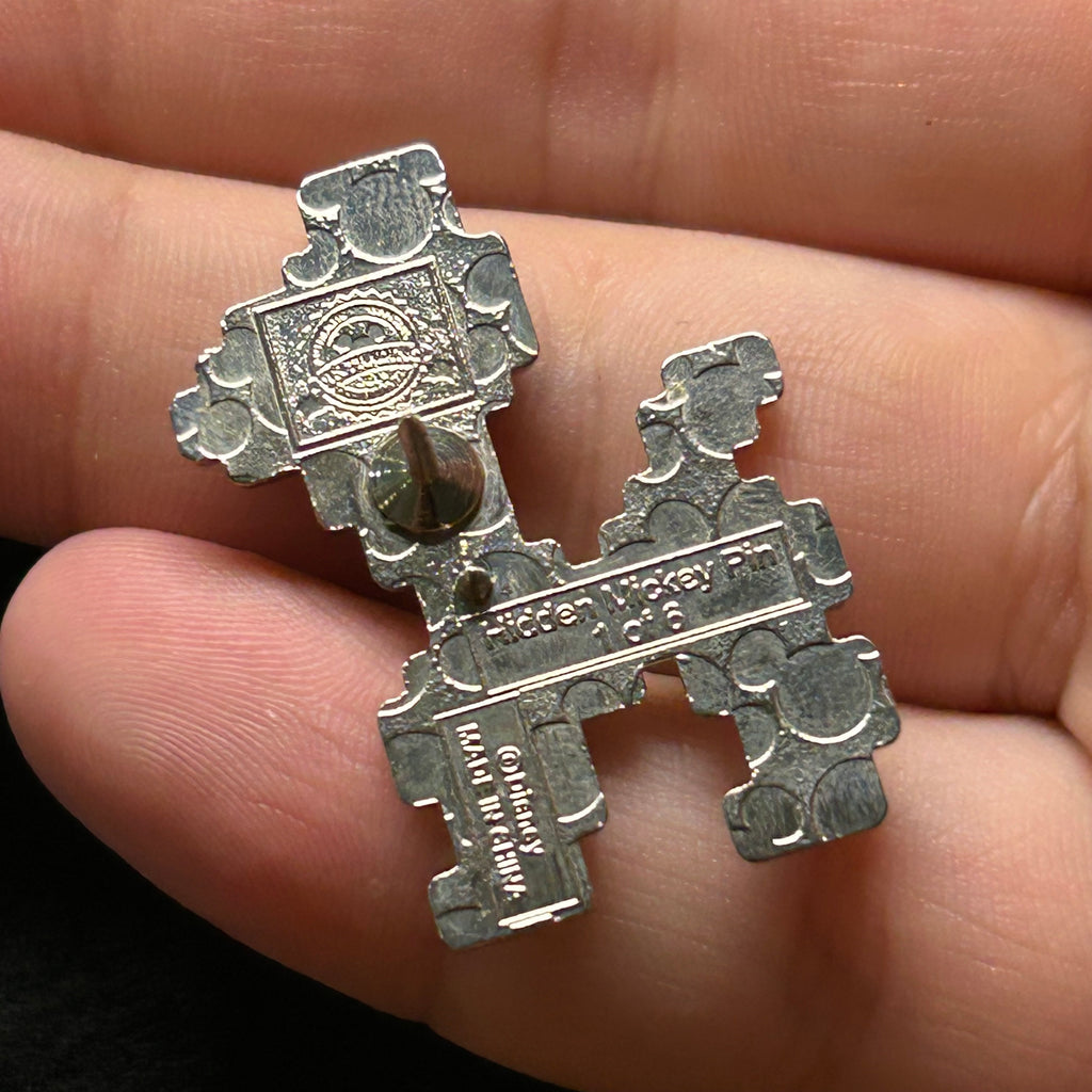 2019 - Kuzco Llama - Pixel series - Hidden Disney - Disney Pin