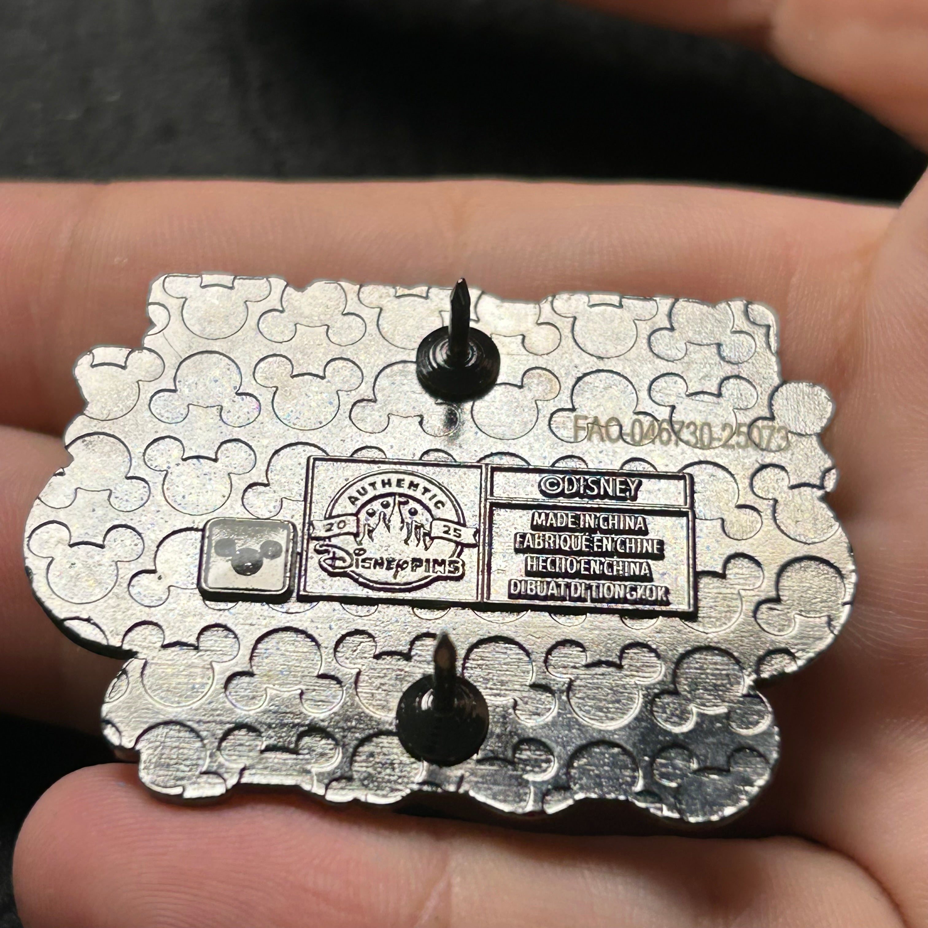 2025 - Tron - Welcome to the Grid - Disney Pin