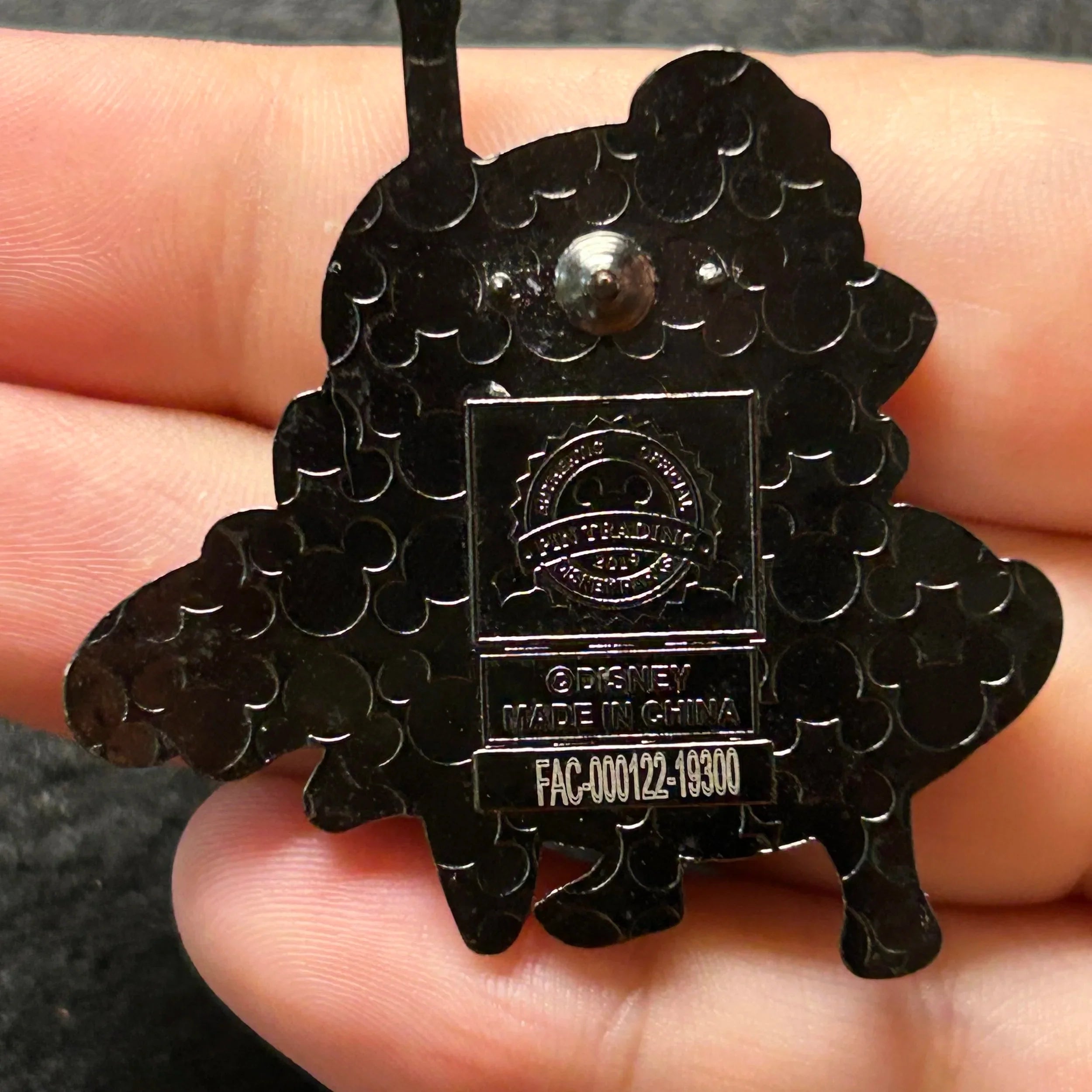 2019 - Moana with Oar - Moana - Disney Pin