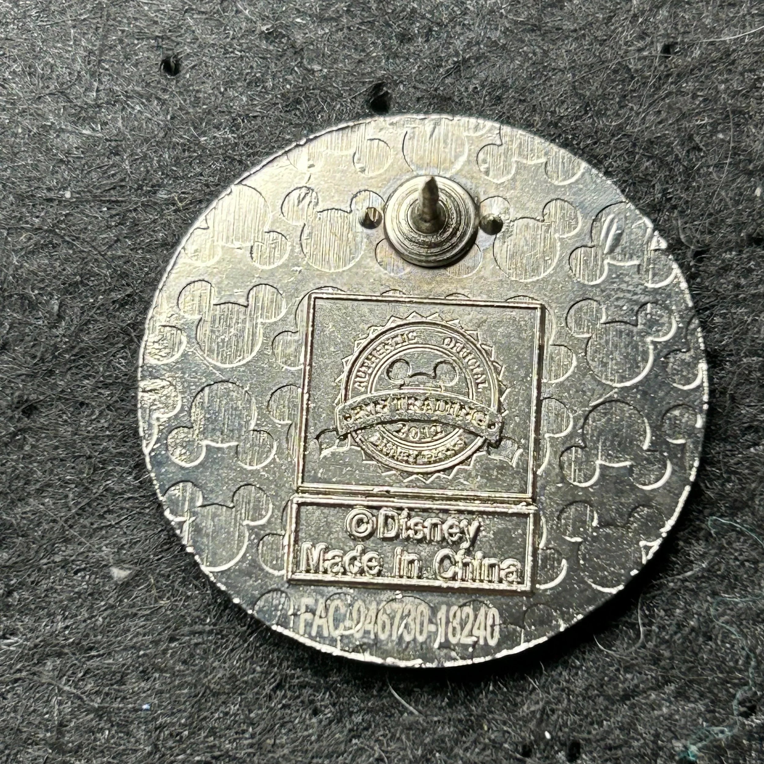 2012 - Madam Mim - Sword and the Stone - Good vs Evil - Mystery Pin