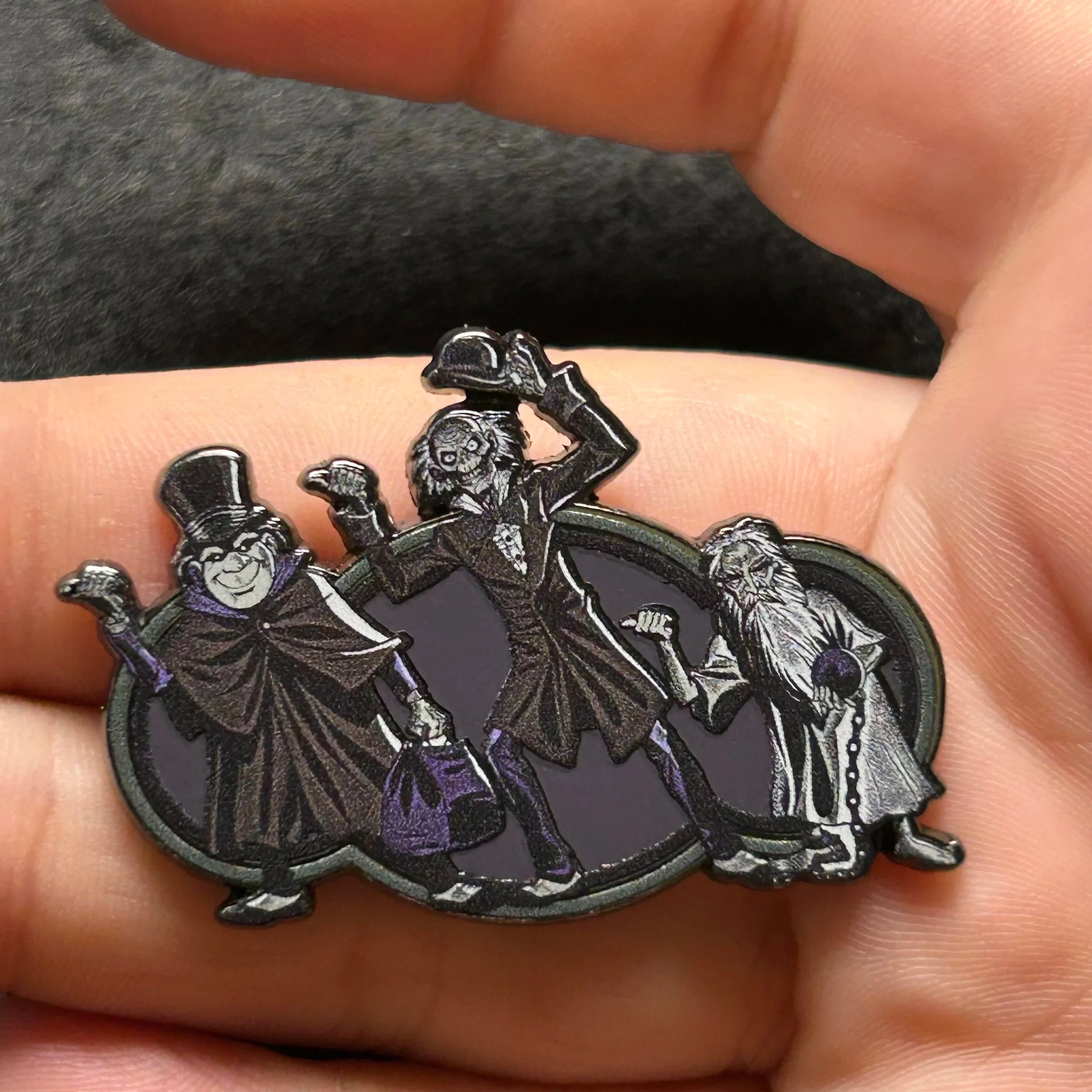 2025 - Ezra Phineas Gus - Hitchhiking Ghosts - Haunted Mansion - Disney Pin