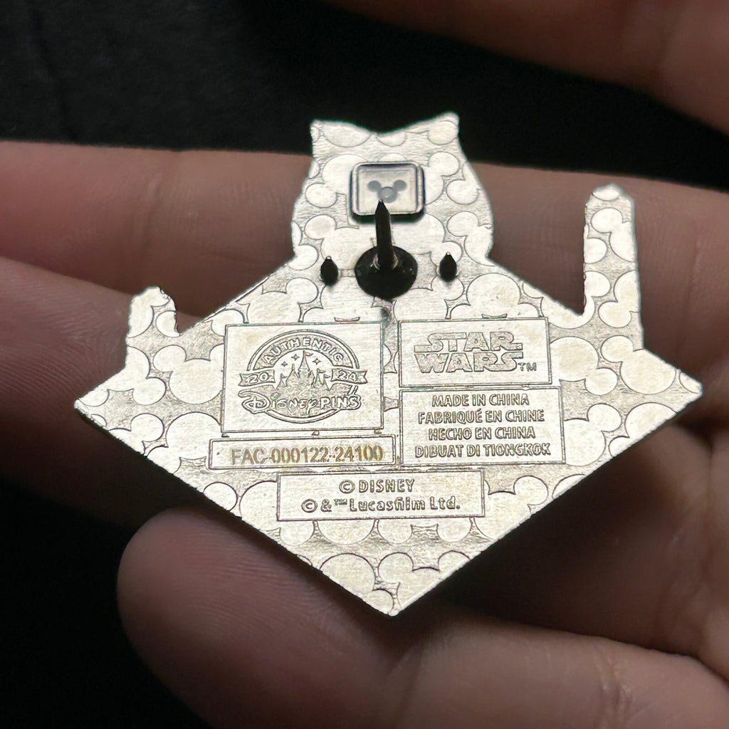 2024 - Ashoka - Lightsaber - Star Wars - Disney Pin