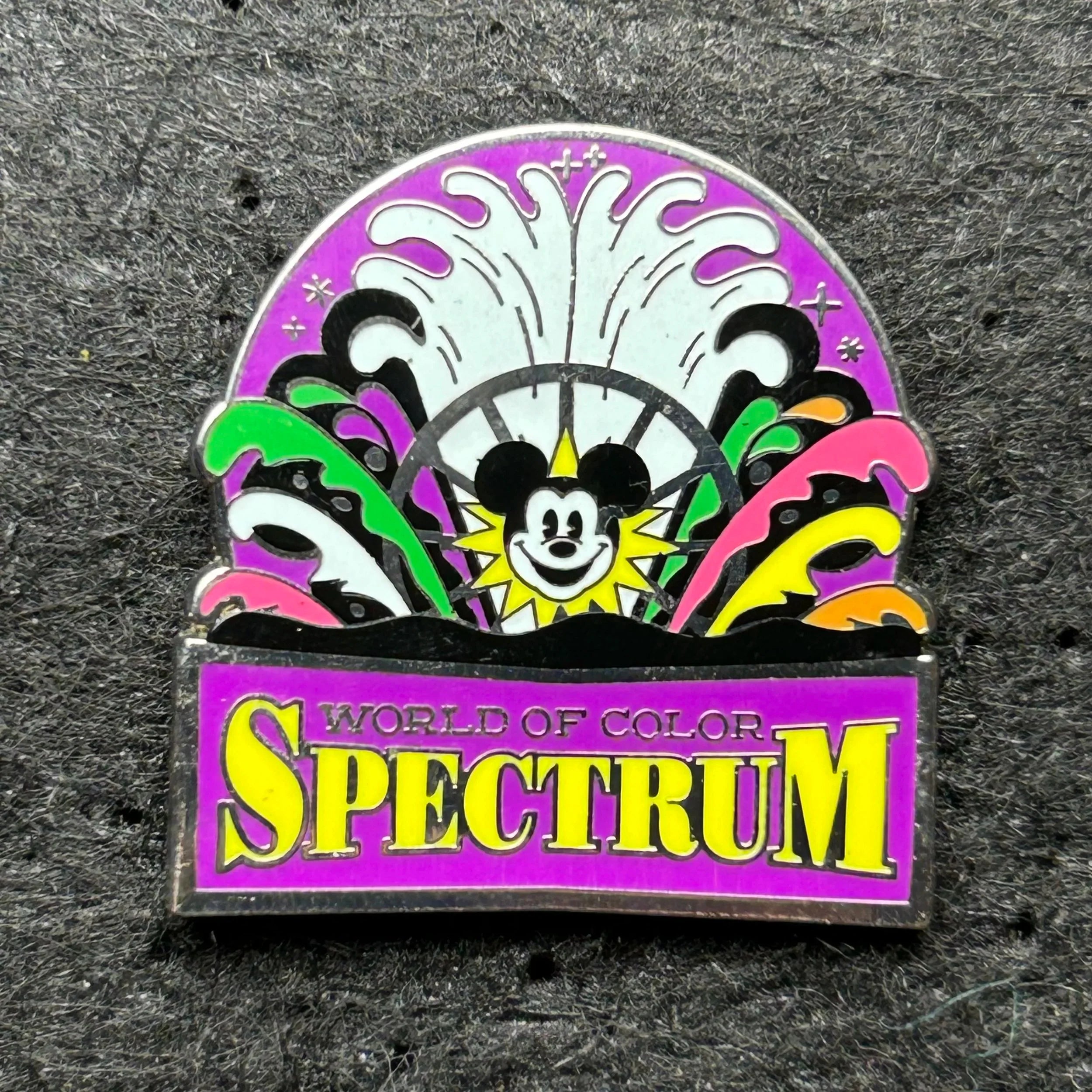 2016 - Mickey Mouse - World Of Color - Spectrum - Disney Pin