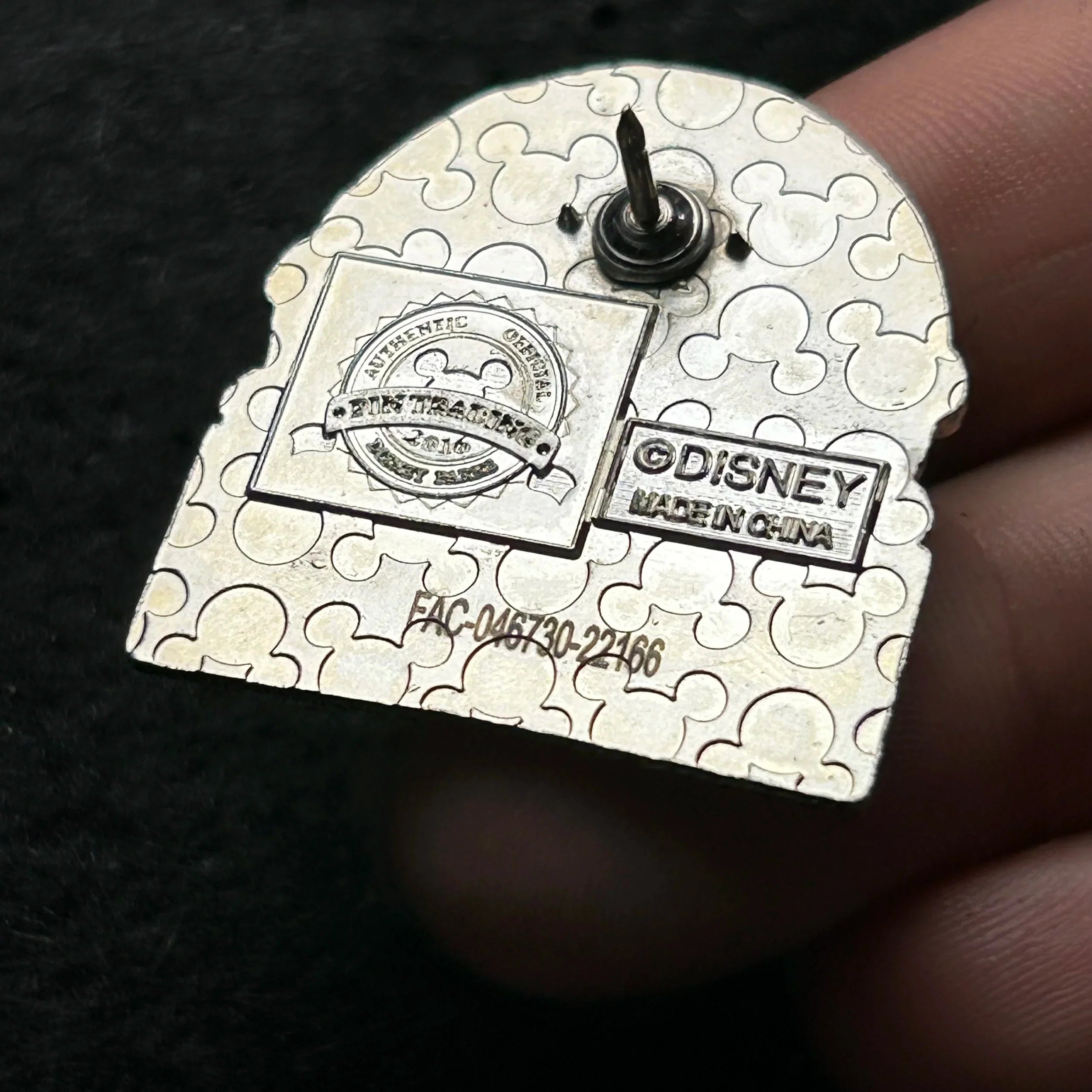 2016 - Mickey Mouse - World Of Color - Spectrum - Disney Pin