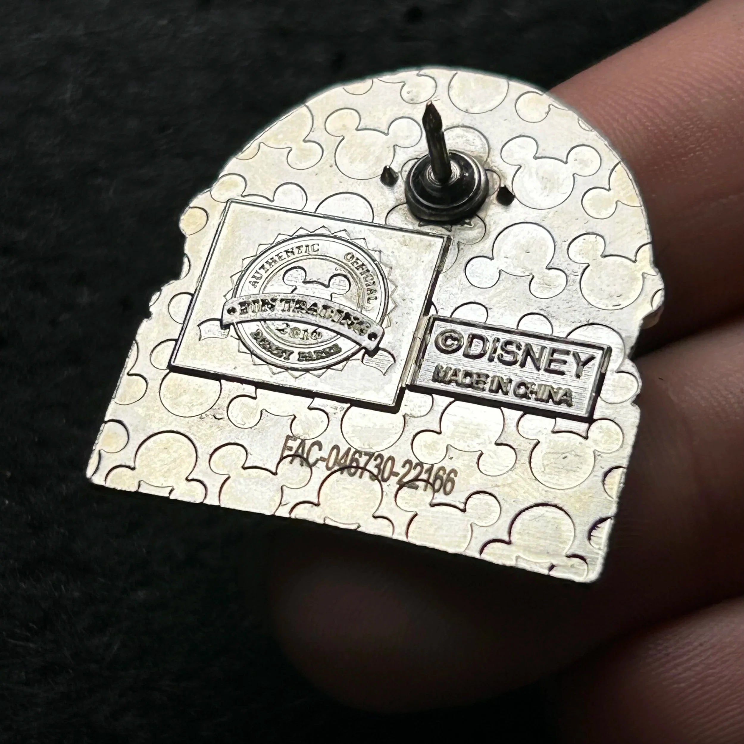 2016 - Mickey Mouse - World Of Color - Spectrum - Disney Pin