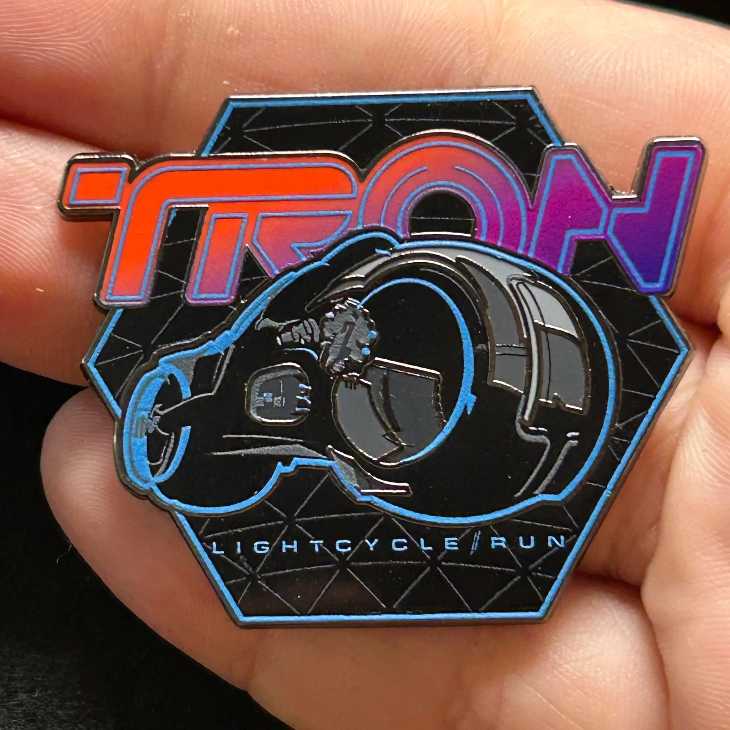 2025 -  Tron Lightcycle - Hexagonal Background - Tron Lightcycle/Run