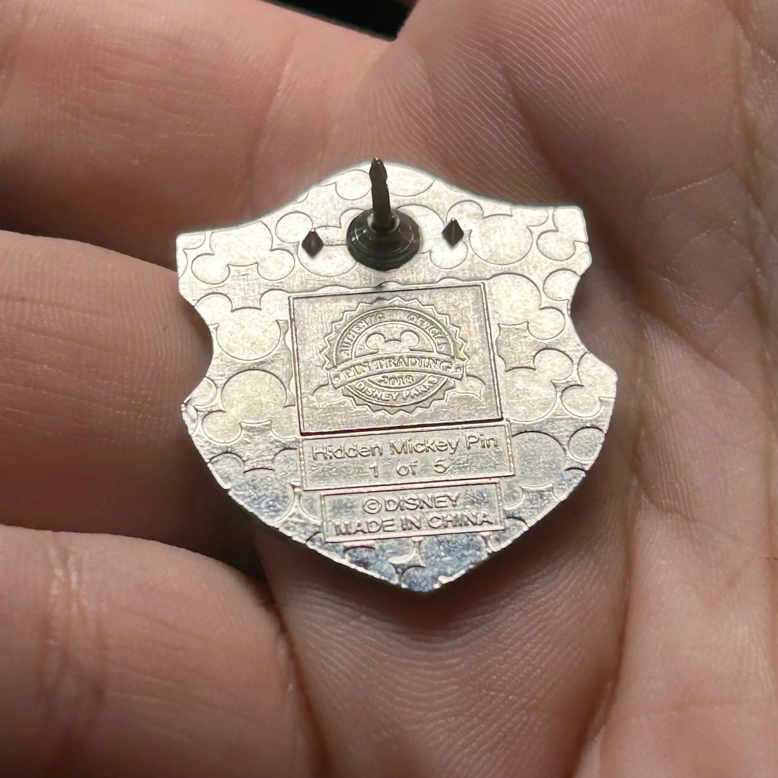2018 - Ariel Seashell Crest - The Little Mermaid - Crest Hidden Disney Series - Disney Pin