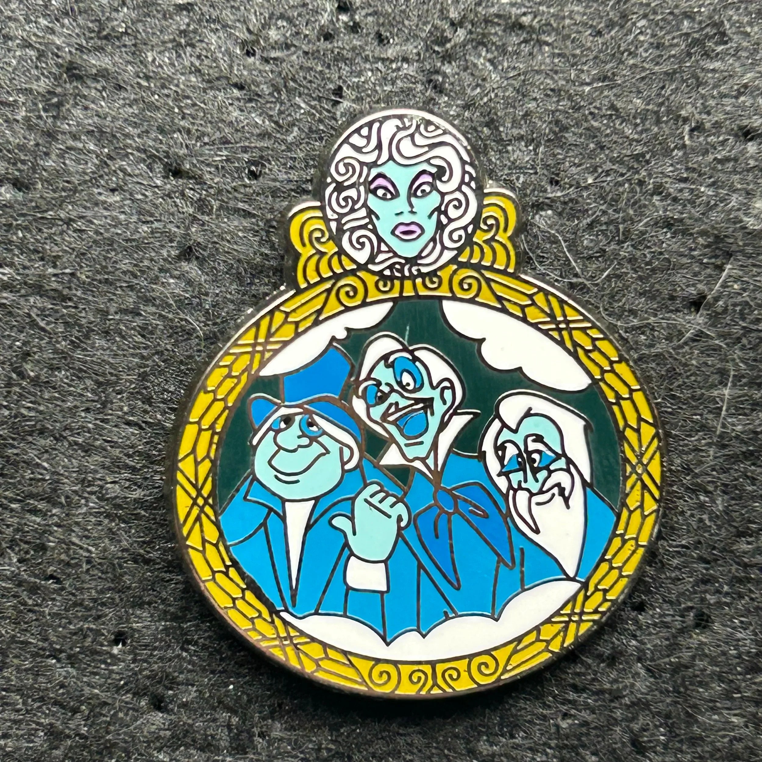 2016 - Hitchhiking Ghost and Madam Leota - Haunted Mansion - Disney Pin
