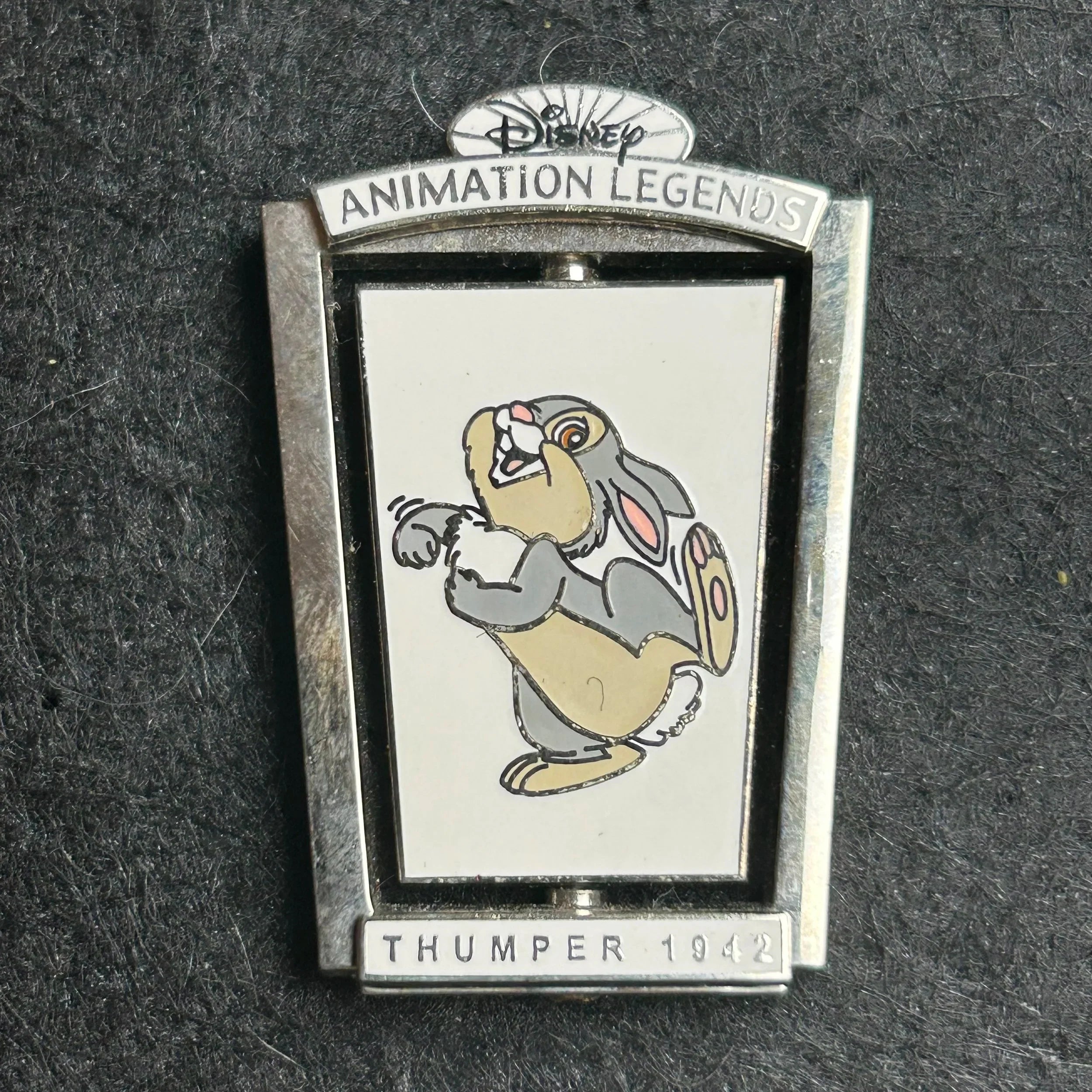 2002 - Thumper 1942 - Bambi -  LE 5,000 - Animation Legends - Spinner - Disney Pin