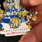 2001 - Mickey Mouse, Pluto, and Goofy - Christmas At the Castle - 30th - WDW - Disney Pin