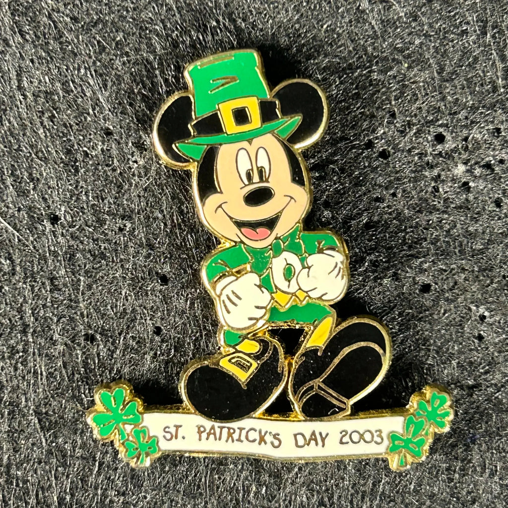 2003 - Mickey Mouse - St Patrick’s Day - LE 3,500 - Swing/Sway - Disney Pin