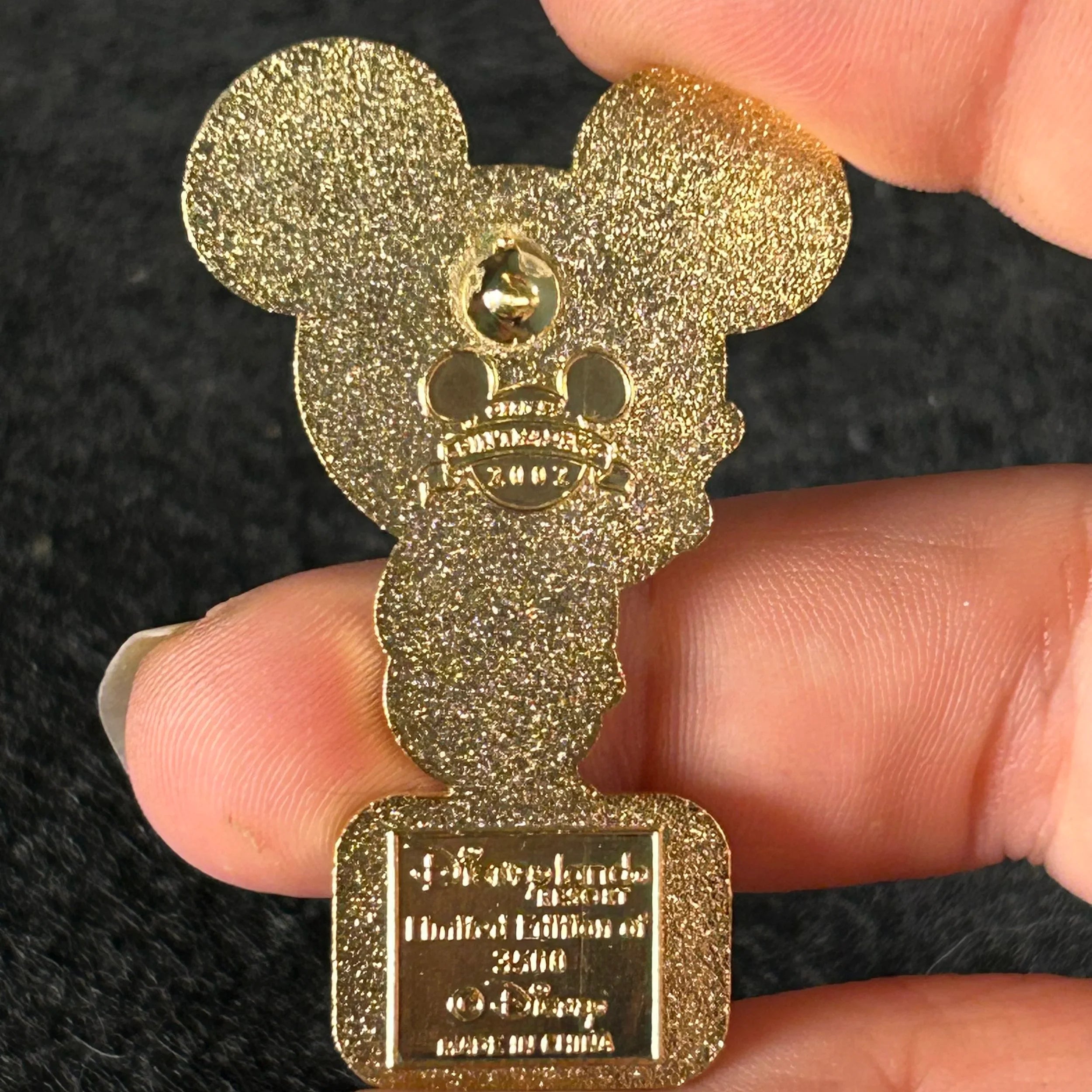 2002 - Mickey Mouse - Memorial Day -DLR - LE 3,500 - Disney Pin