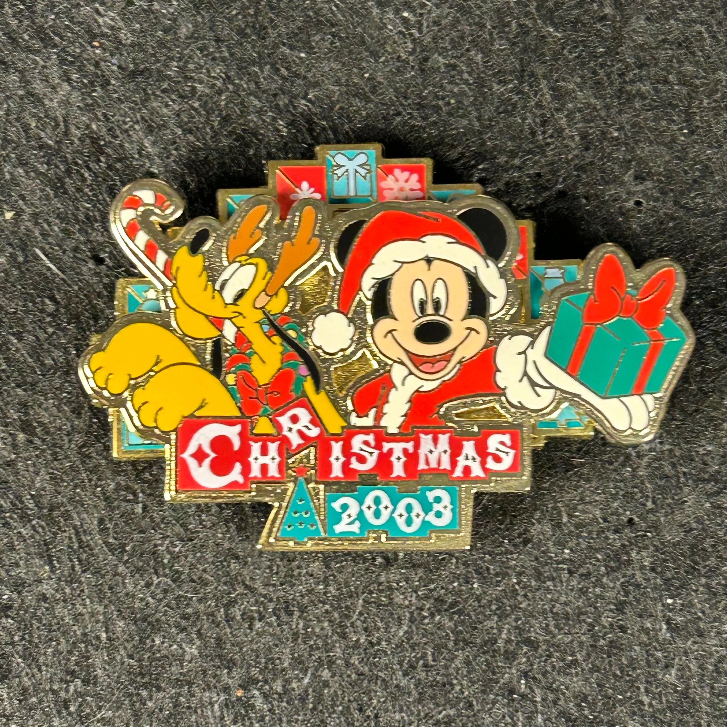 2003 - Mickey Mouse and Pluto - Christmas Fantasy - 20th - TDL - Disney Pin