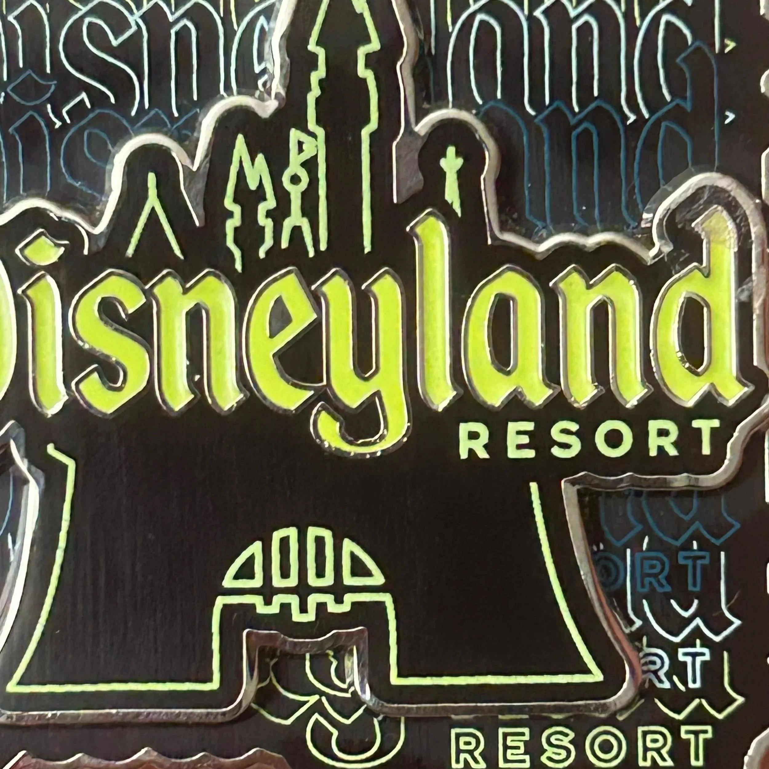 2022 - DLR - Castle - Disney Pin