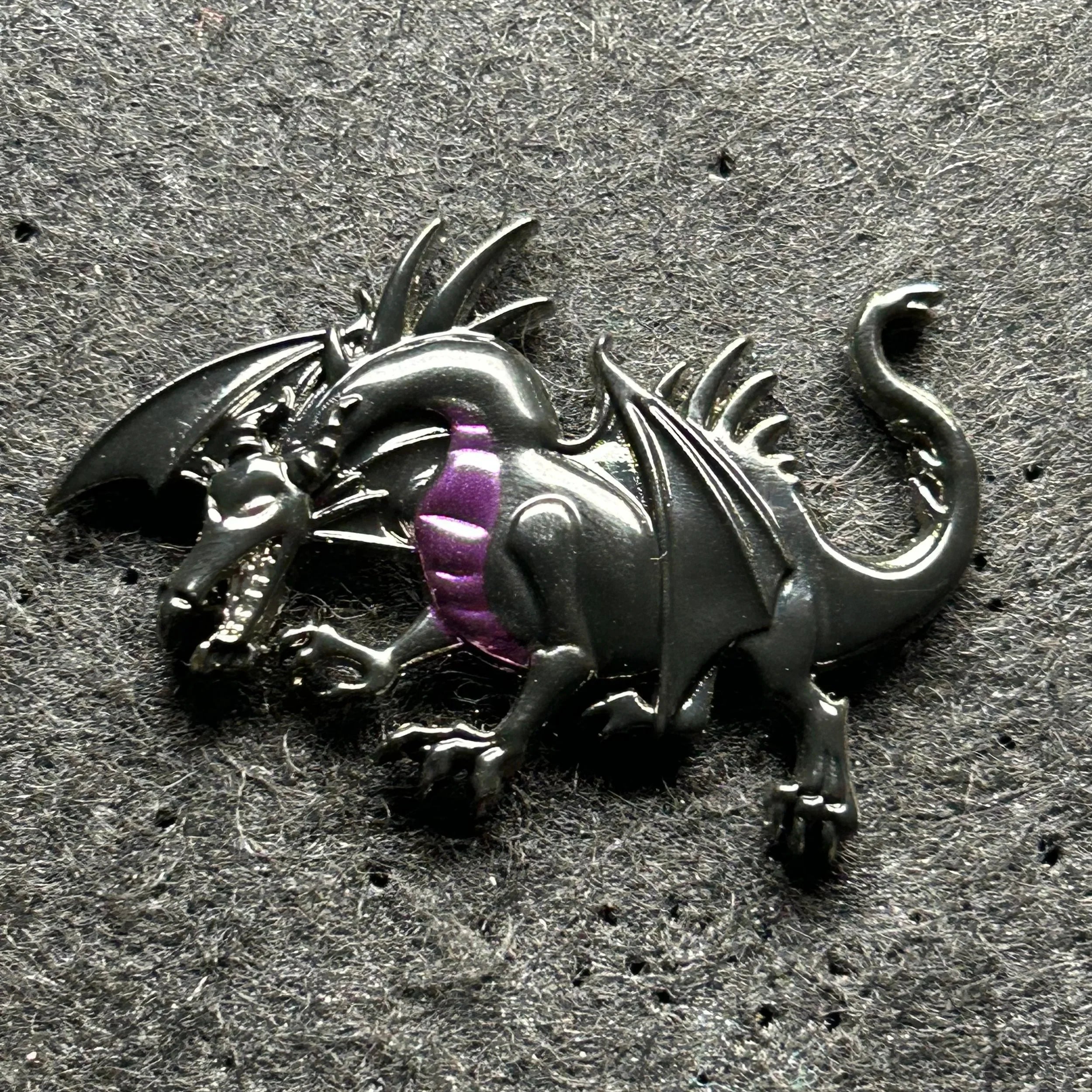2024 - Maleficent - Dragon Form - Sleeping Beauty - Statue Series - Disney Pin