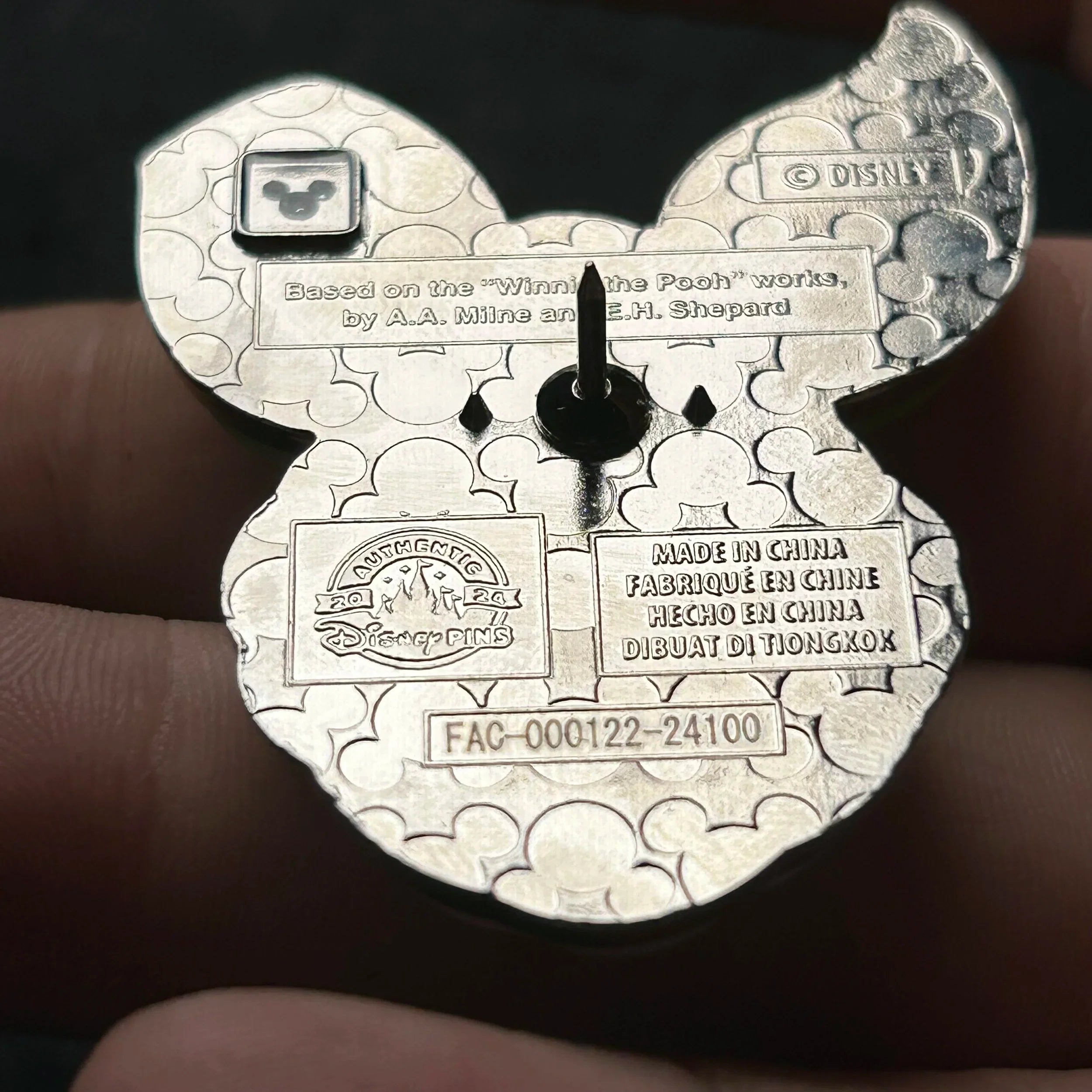 2024 - Piglet - Plant Series - Multi Textured - Disney Pin