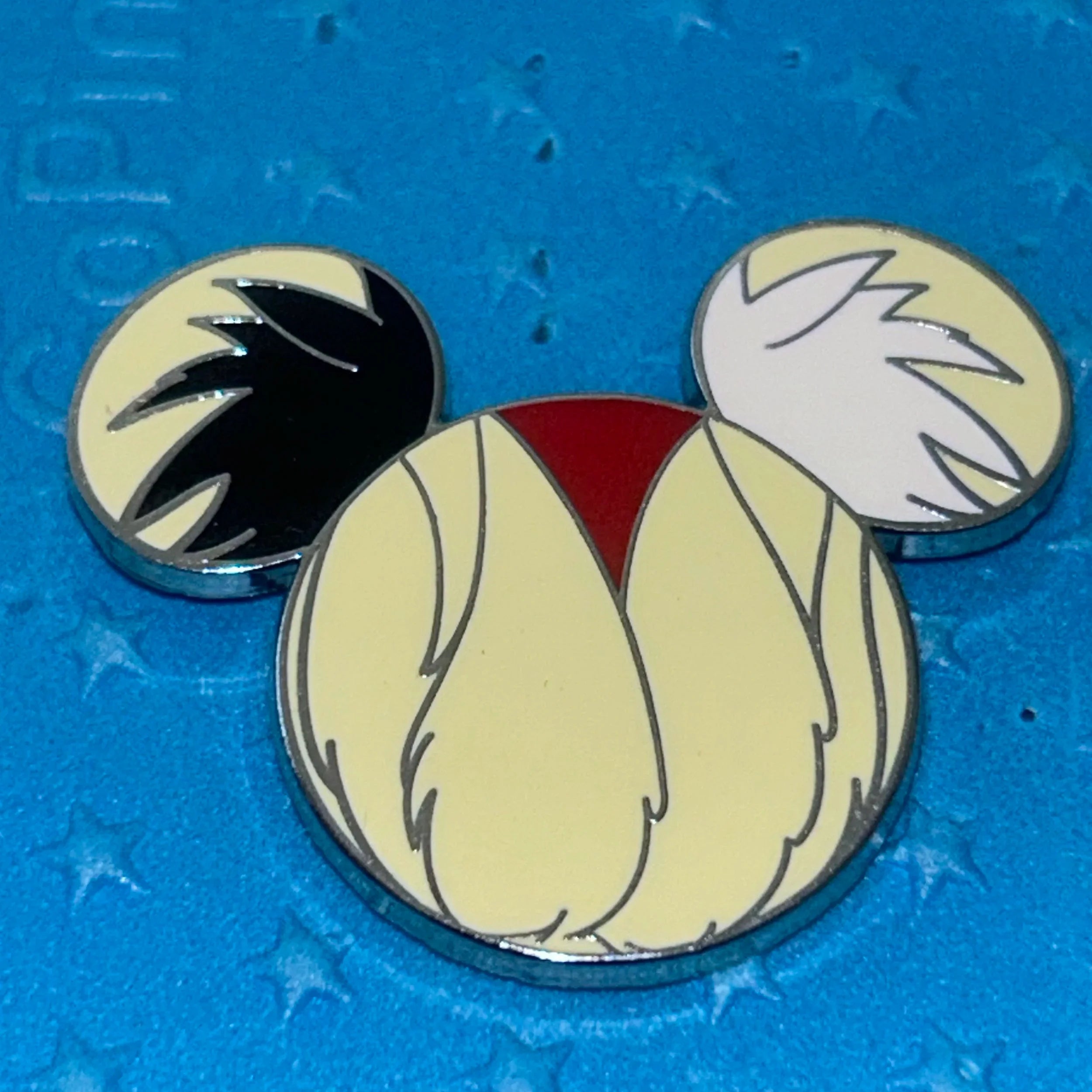 2022 - Cruella De Vil - Evil Villain Mickey Ears - Disney Pin