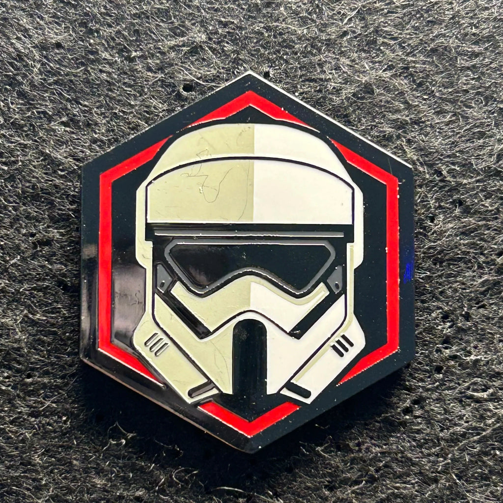 2023 - Storm Trooper - Helmet - Galaxys Edge - Star Wars - Mystery Pin