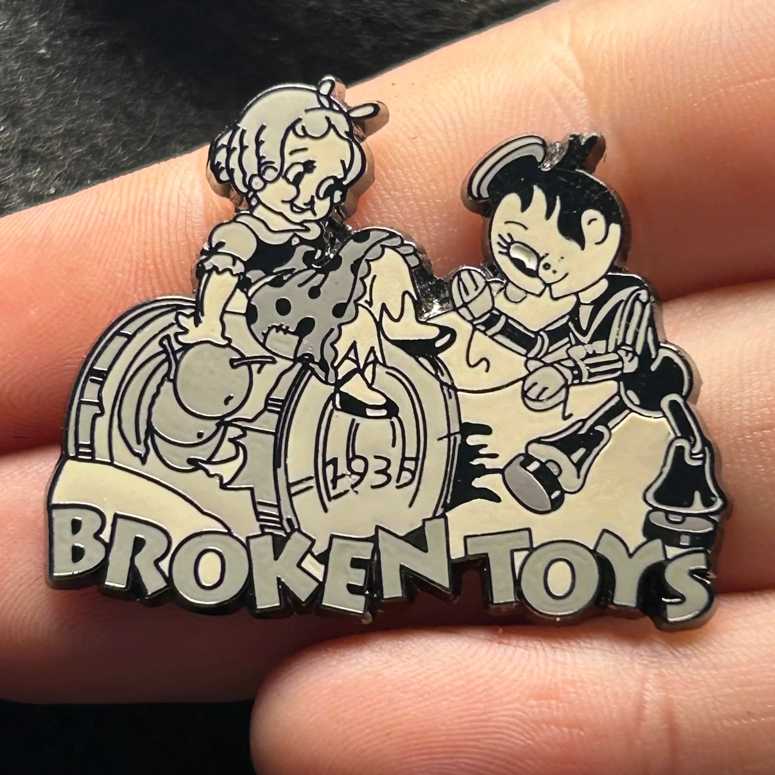 2001 - Broken Toys - Silly Symphony - 100 Years of Dreams - Disney Pin