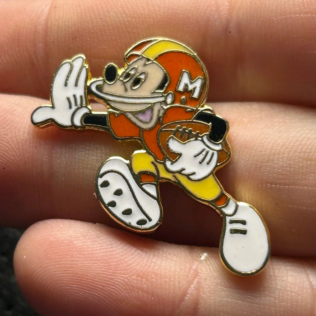 2000 - Mickey Mouse - Football Player - WDW - Tiny - Disney Pin