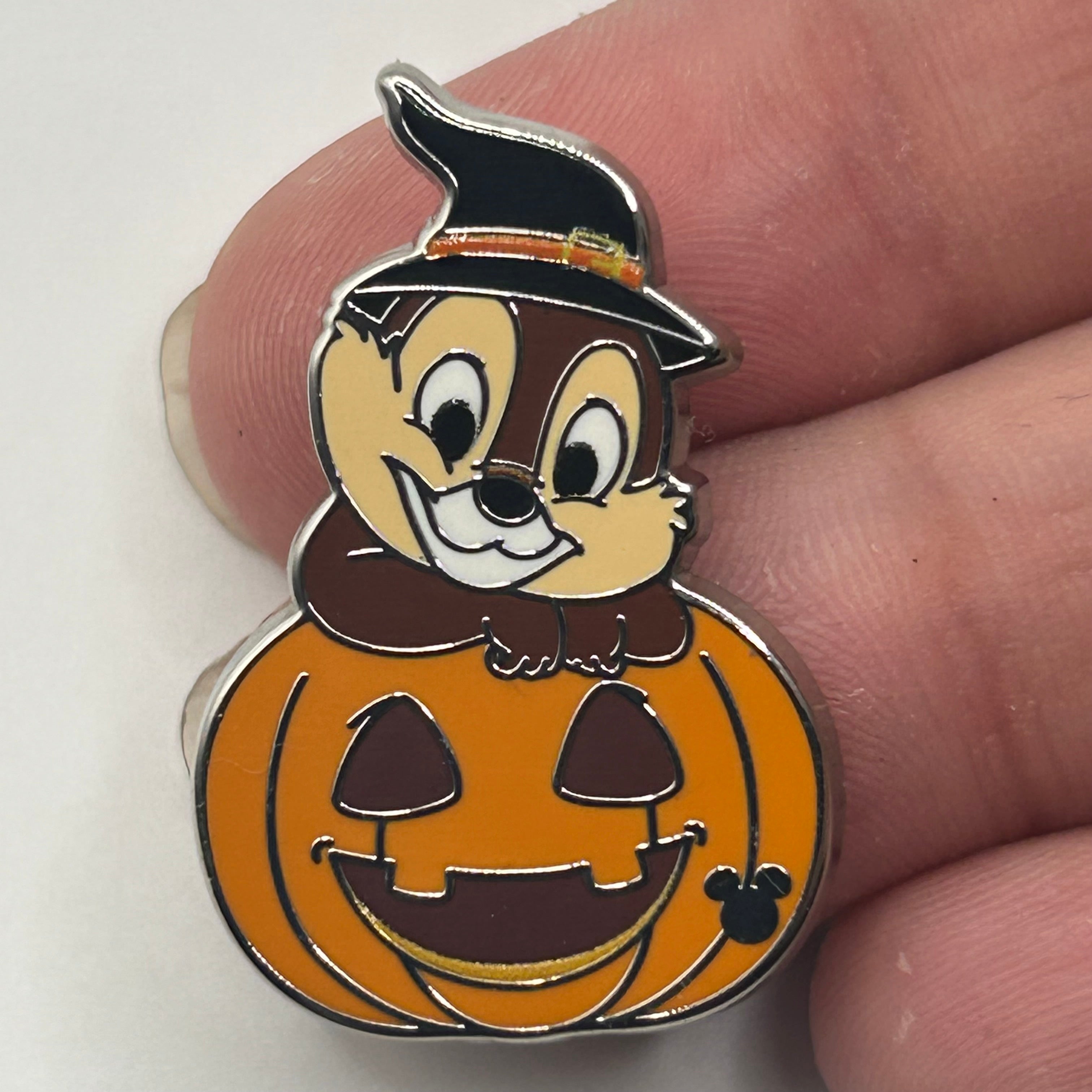 2026 - Chip - Halloween - Hidden Mickey - Wave A - Disney Pin