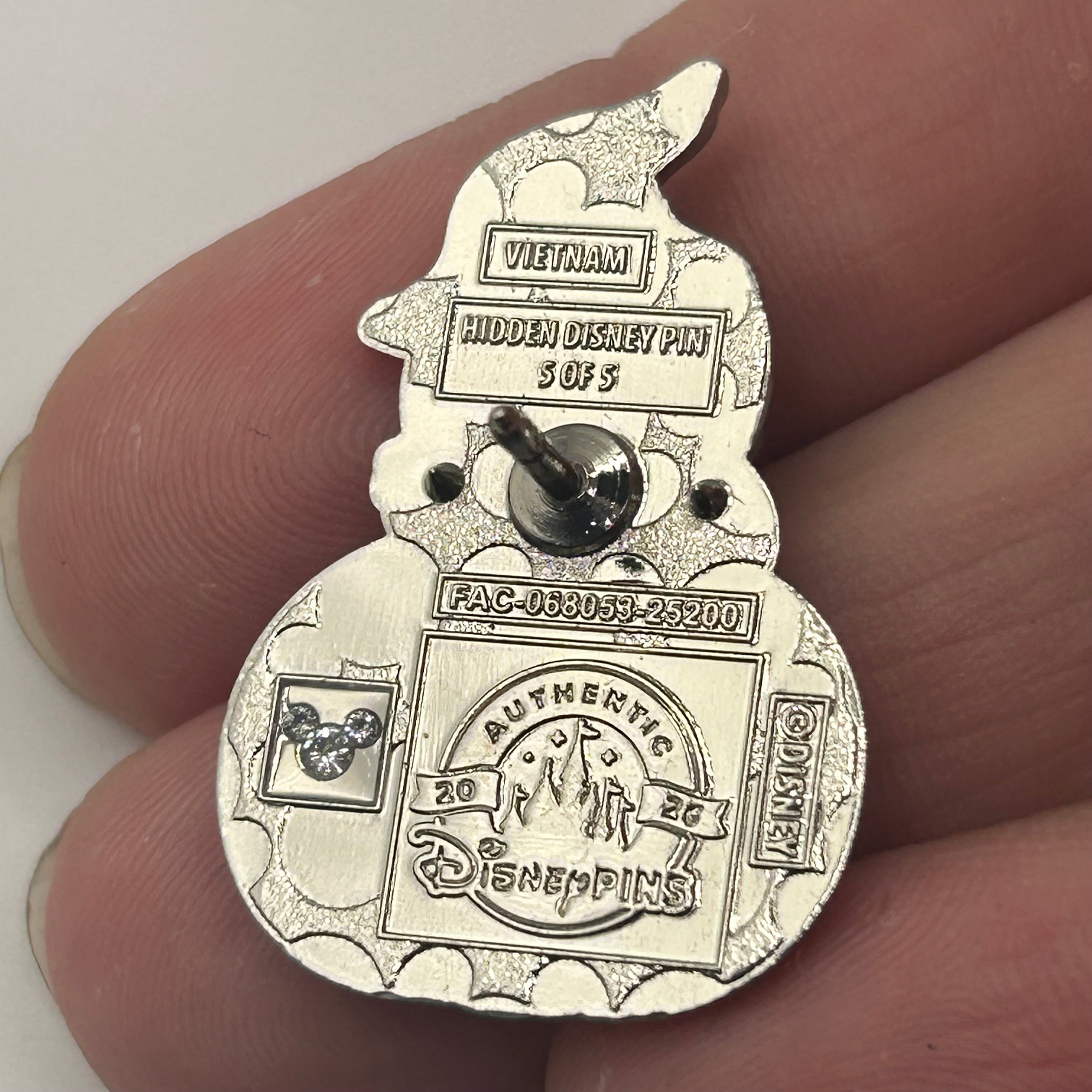 2026 - Chip - Halloween - Hidden Mickey - Wave A - Disney Pin